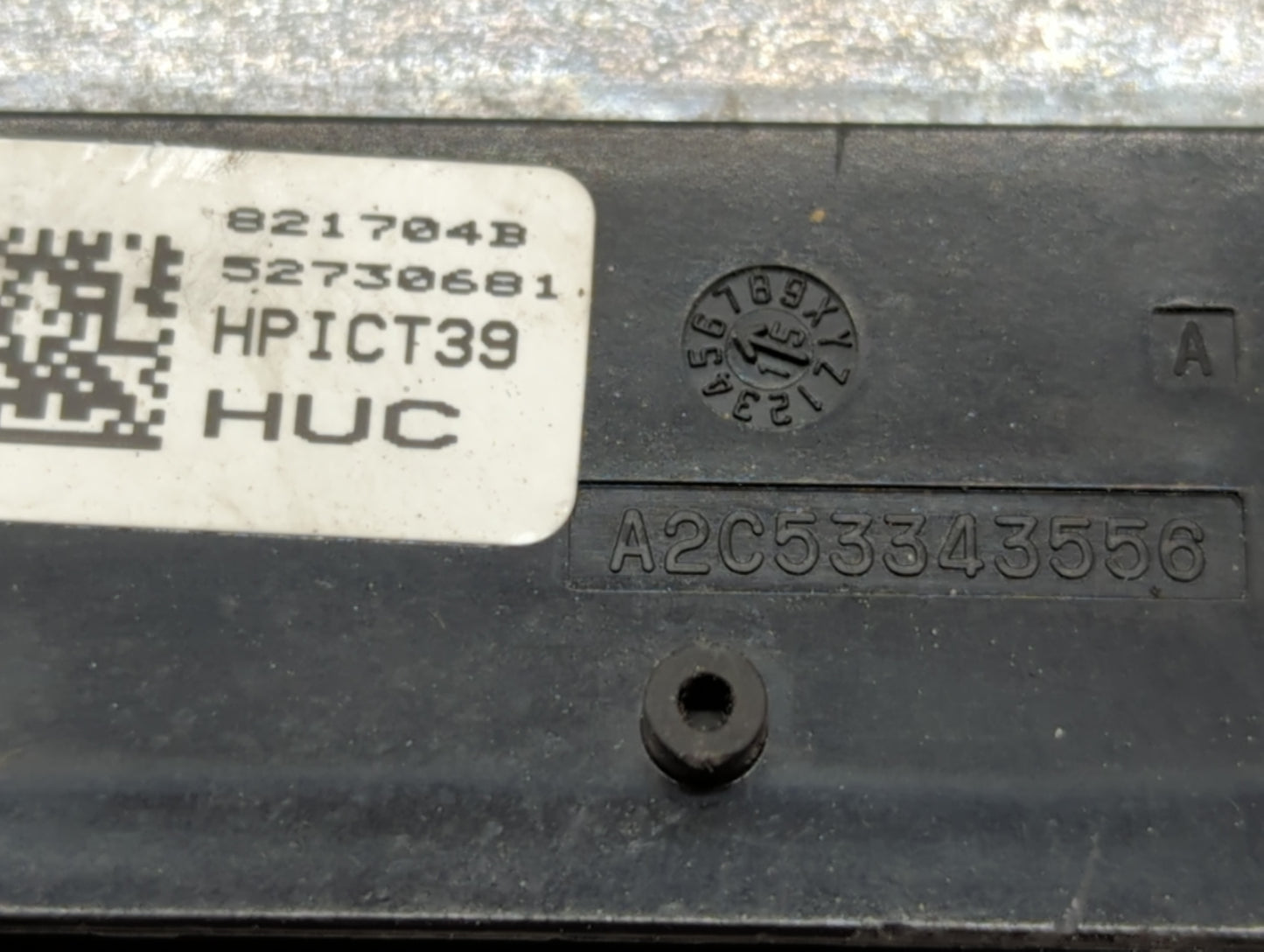 2014-2016 Hyundai Elantra PCM Engine Control Computer ECU ECM PCU OEM P/N:39101-2EMB6 39100-2EMB6 Fits Fits 2014 2015 2016 O