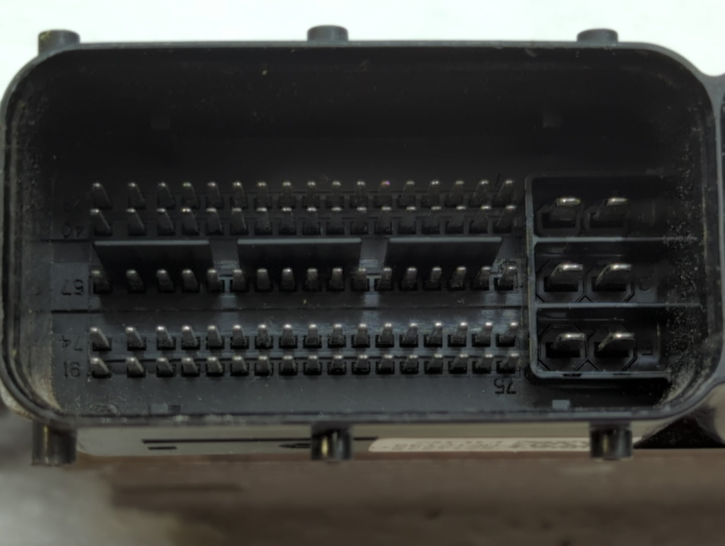 2014-2016 Hyundai Elantra PCM Engine Control Computer ECU ECM PCU OEM P/N:39101-2EMB6 39100-2EMB6 Fits Fits 2014 2015 2016 O