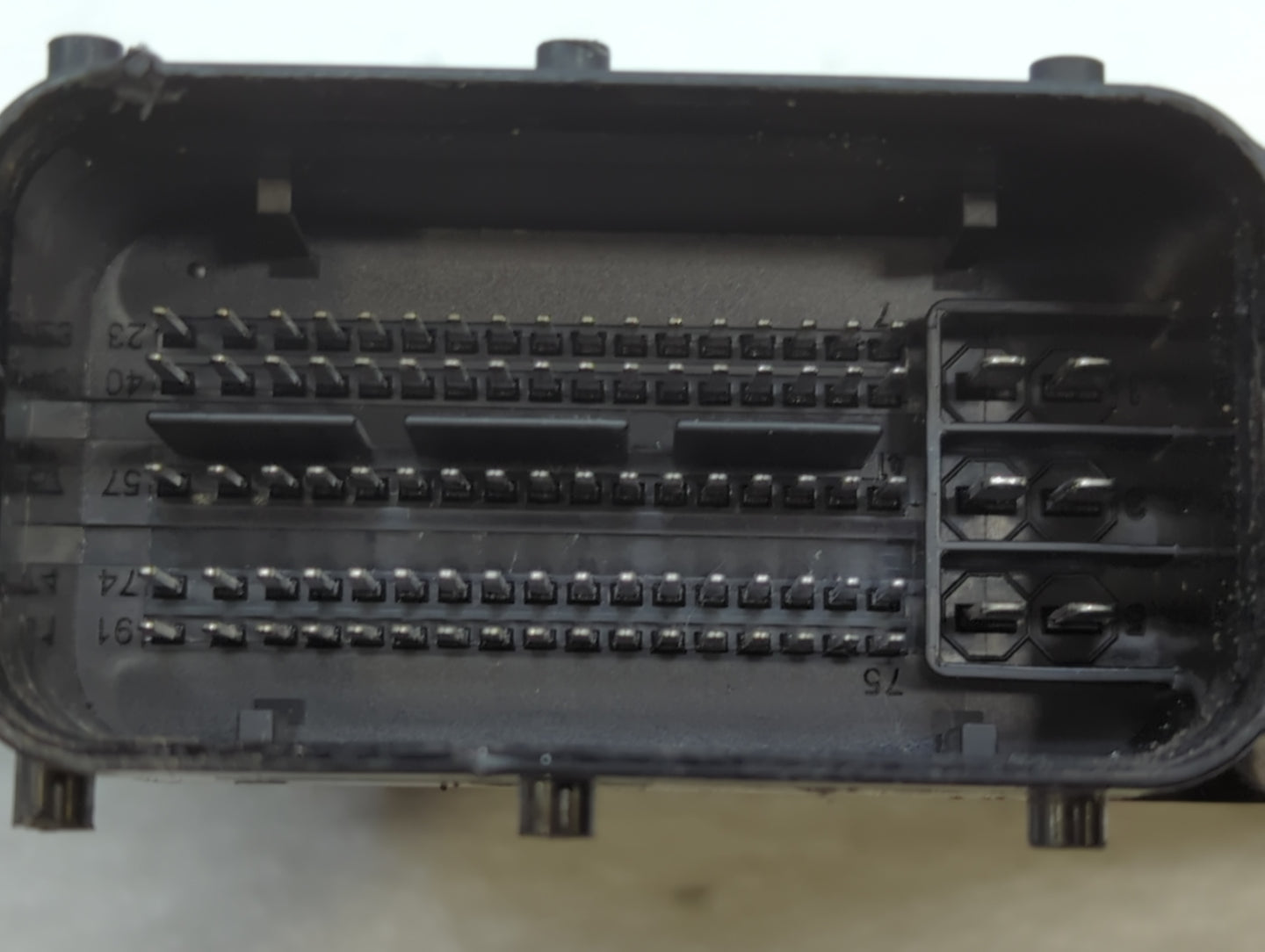 2014-2016 Hyundai Elantra PCM Engine Control Computer ECU ECM PCU OEM P/N:39103-2EML6 39102-2EML6 Fits Fits 2014 2015 2016 O