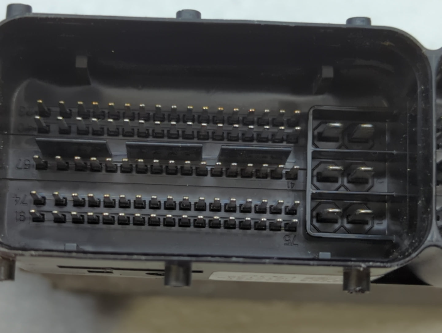 2014-2016 Hyundai Elantra PCM Engine Control Computer ECU ECM PCU OEM P/N:39101-2EMB6 39100-2EMB6 Fits Fits 2014 2015 2016 O