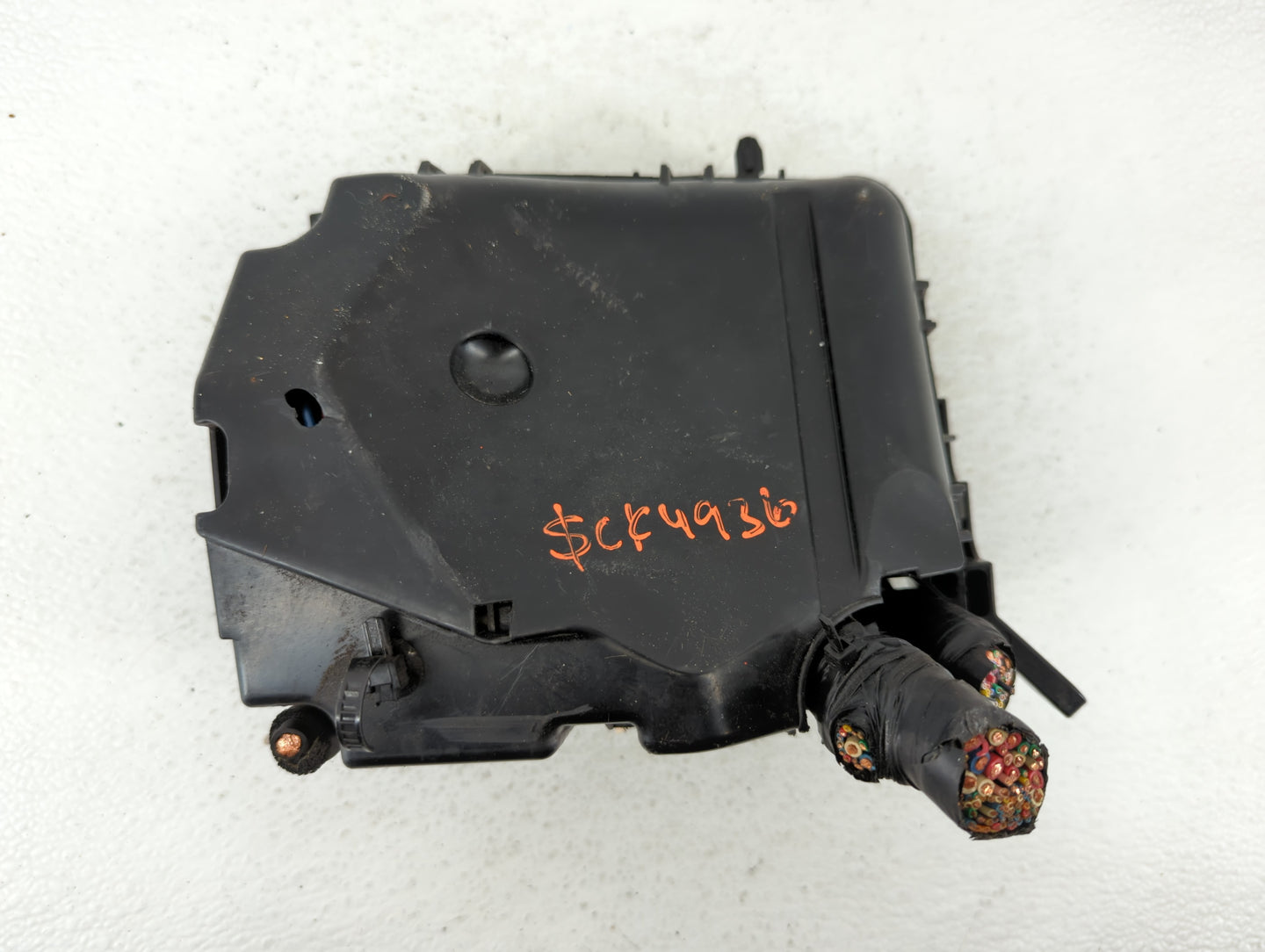 2014-2016 Hyundai Elantra Fusebox Fuse Box Panel Relay Module P/N:912653X060A Fits Fits 2014 2015 2016 OEM Used Auto Parts -