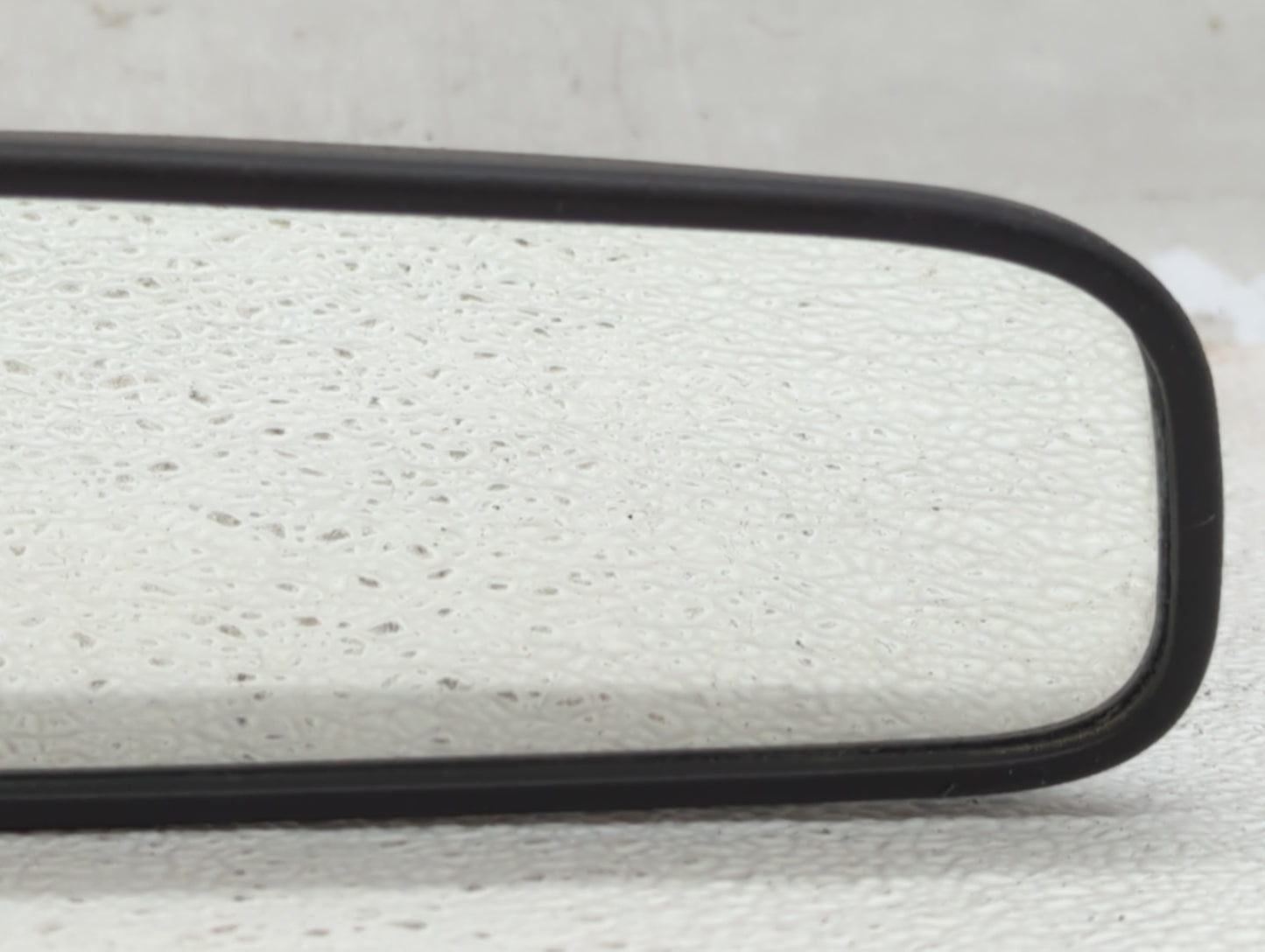 2013-2020 Hyundai Elantra Interior Rear View Mirror Replacement OEM P/N:E4012143 Fits OEM Used Auto Parts - Oemusedautoparts