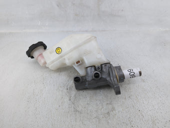 compare product 2014-2016 Hyundai Elantra Brake Master Cylinder 609029