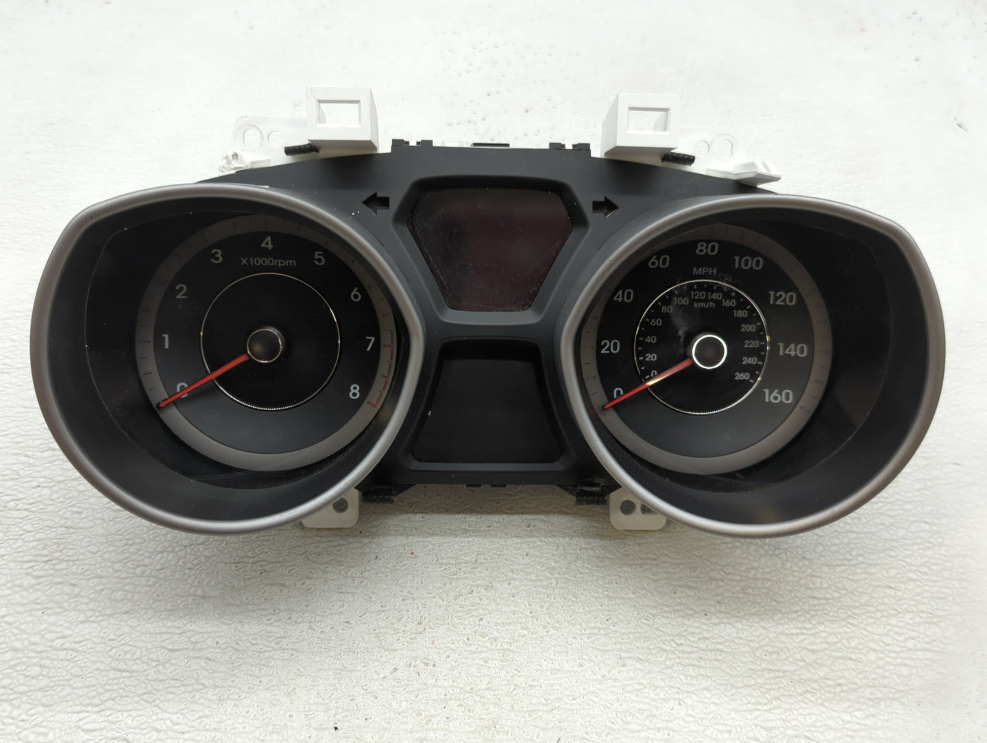 2014-2016 Hyundai Elantra Instrument Cluster Speedometer Gauges P/N:94004-3X210 Fits Fits 2014 2015 2016 OEM Used Auto Parts