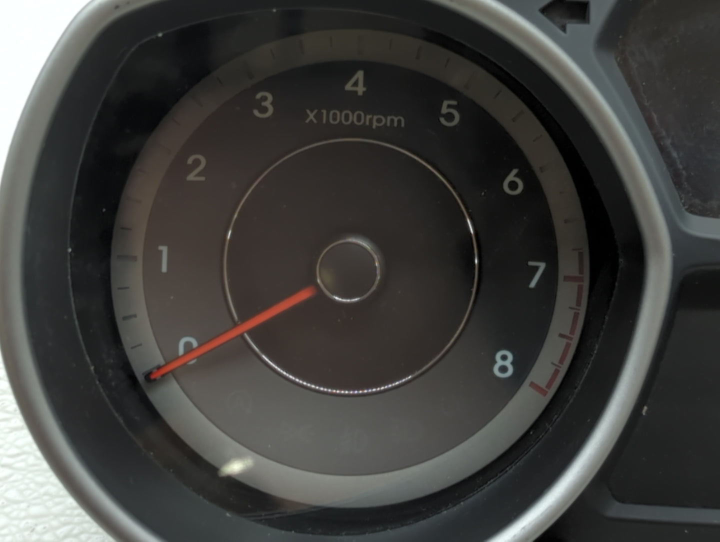 2014-2016 Hyundai Elantra Instrument Cluster Speedometer Gauges P/N:94004-3X210 Fits Fits 2014 2015 2016 OEM Used Auto Parts
