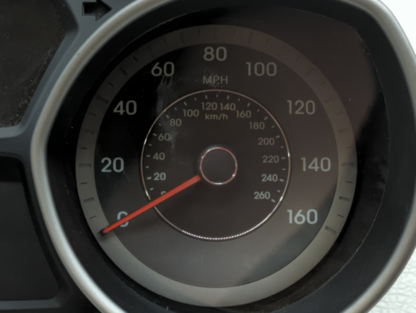 2014-2016 Hyundai Elantra Instrument Cluster Speedometer Gauges P/N:94004-3X210 Fits Fits 2014 2015 2016 OEM Used Auto Parts
