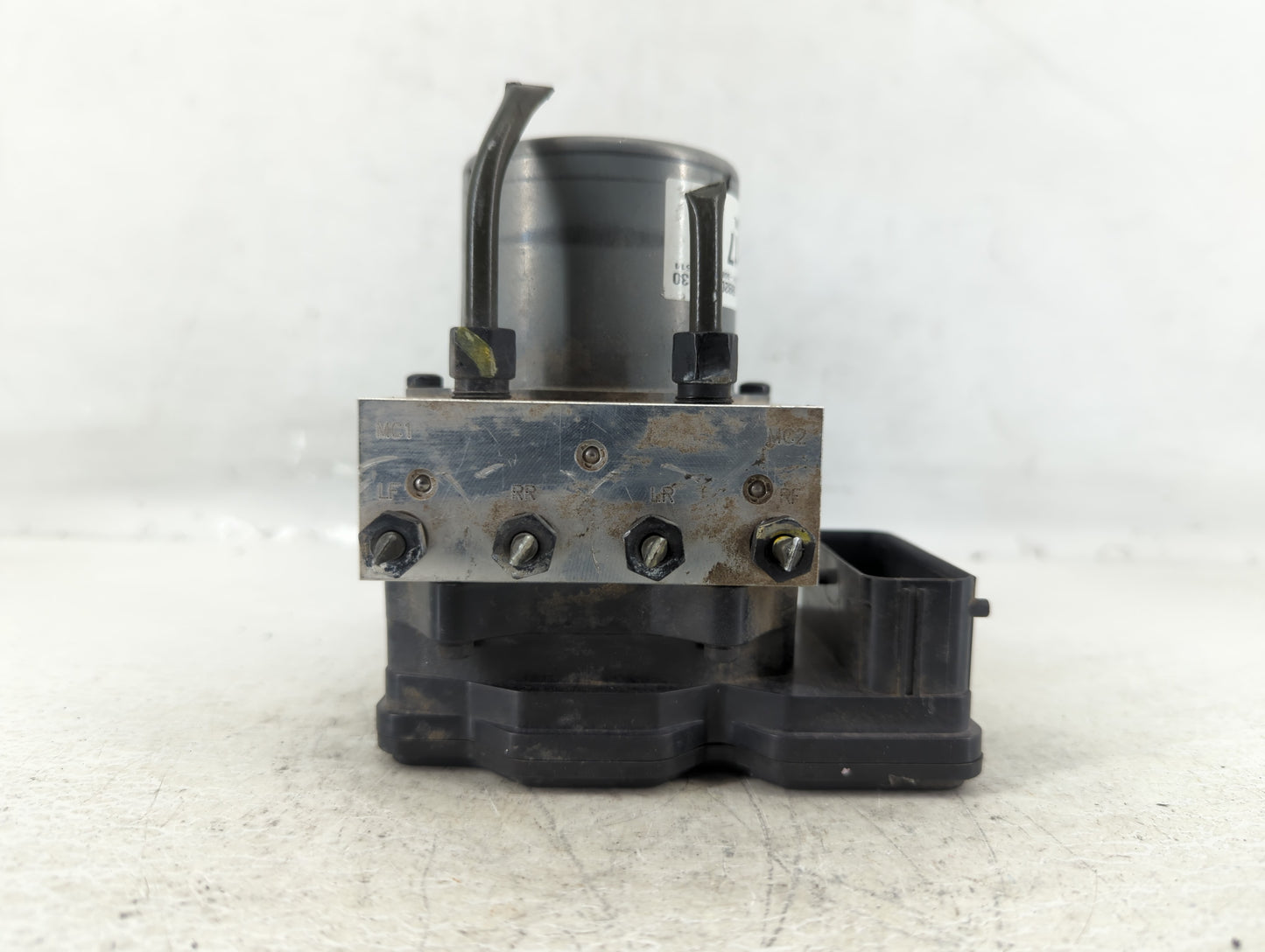 2014-2016 Hyundai Elantra ABS Pump Control Module Replacement P/N:58920-3X630 Fits Fits 2014 2015 2016 OEM Used Auto Parts -