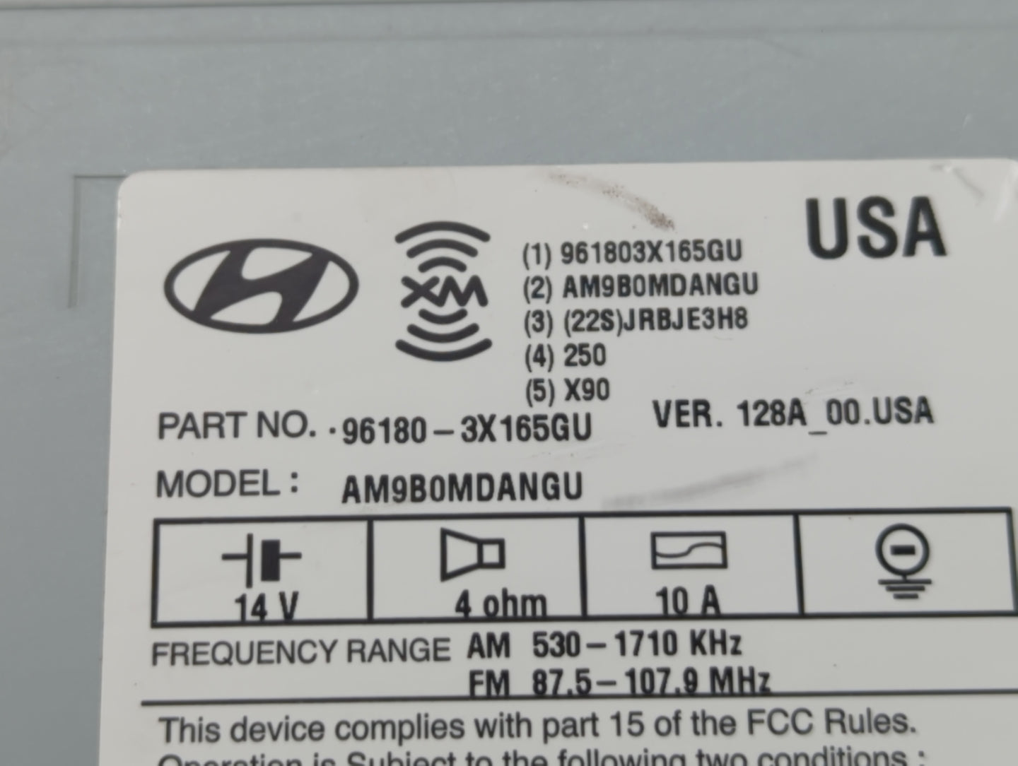 2014-2016 Hyundai Elantra Am Fm Cd Player Radio Receiver - Oemusedautoparts1.com