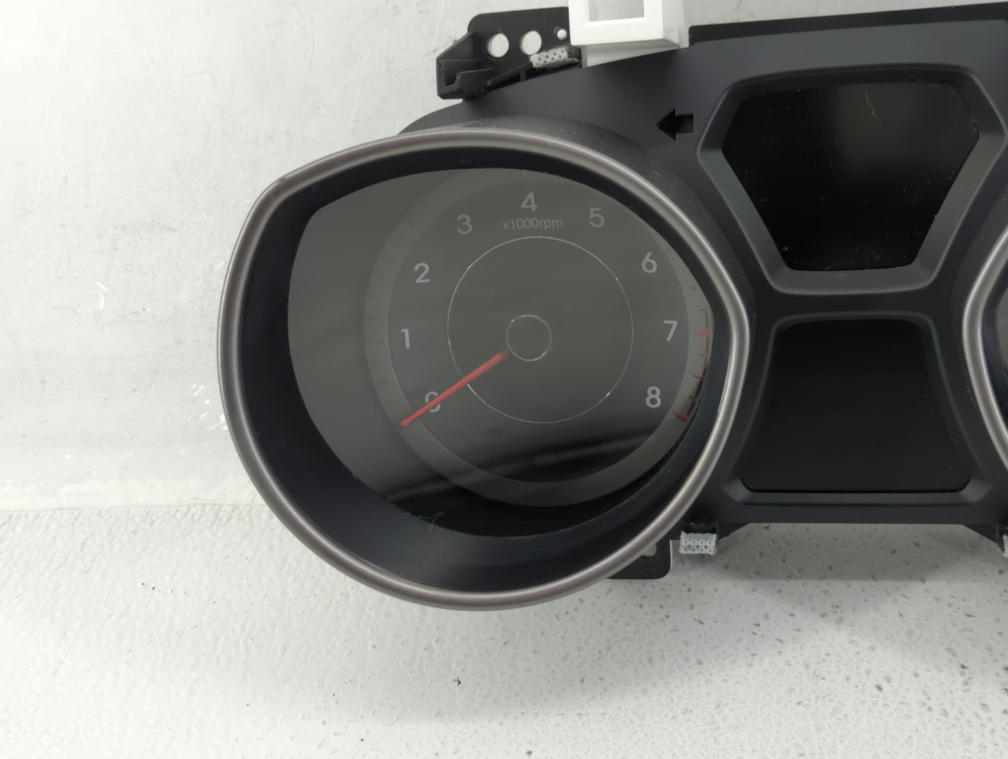 2014-2016 Hyundai Elantra Instrument Cluster Speedometer Gauges P/N:94004-3Y010 Fits Fits 2014 2015 2016 OEM Used Auto Parts