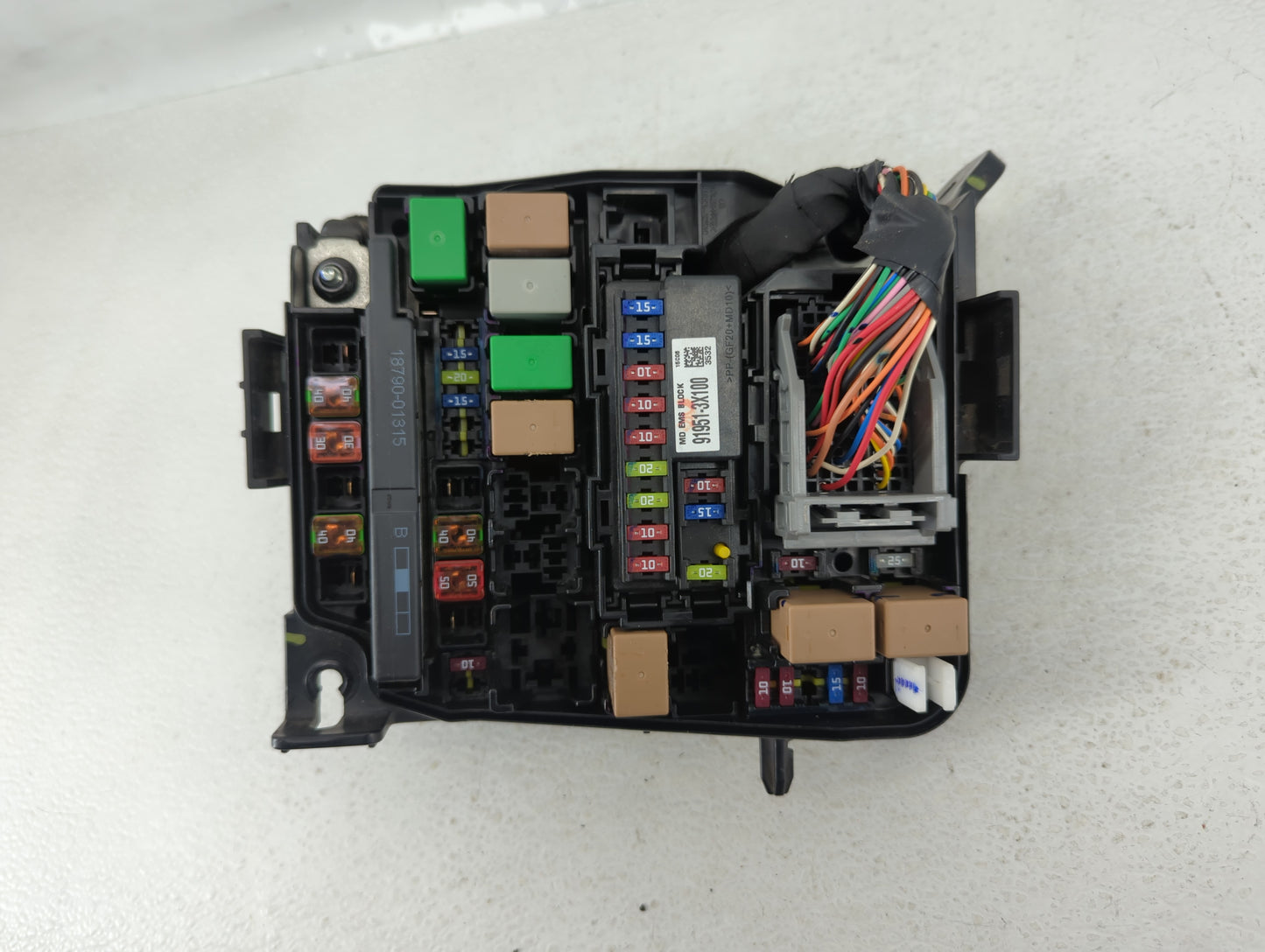 2014-2016 Hyundai Elantra Fusebox Fuse Box Panel Relay Module P/N:919513X100 Fits Fits 2014 2015 2016 OEM Used Auto Parts - 