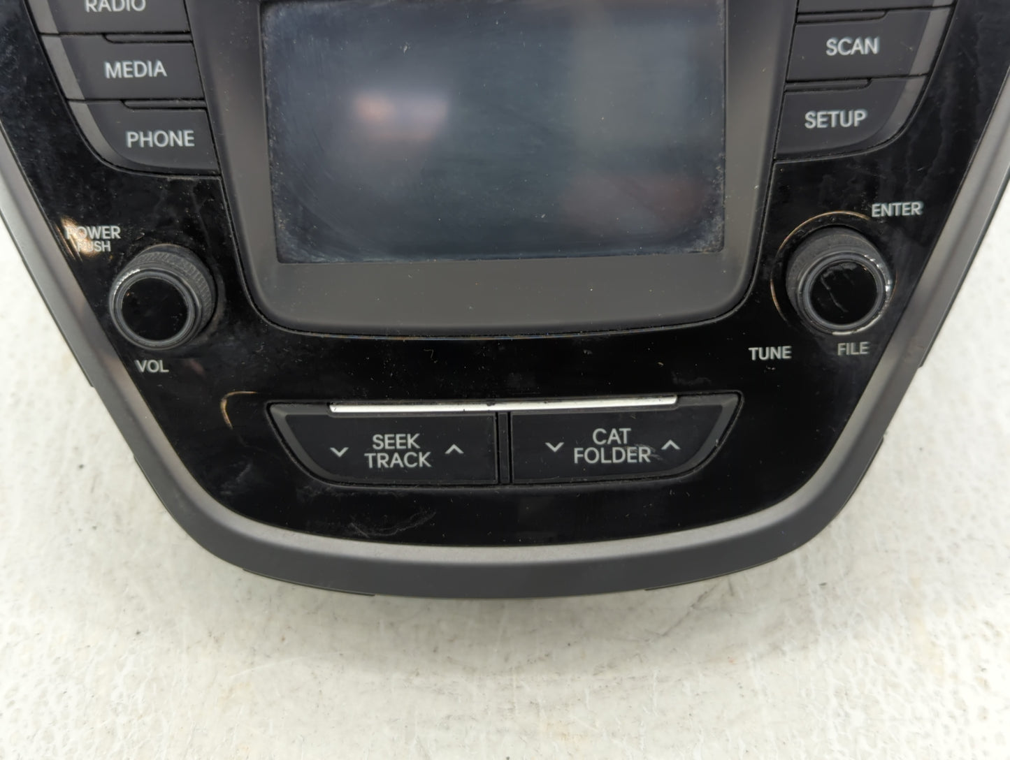 2014-2016 Hyundai Elantra Am Fm Cd Player Radio Receiver - Oemusedautoparts1.com