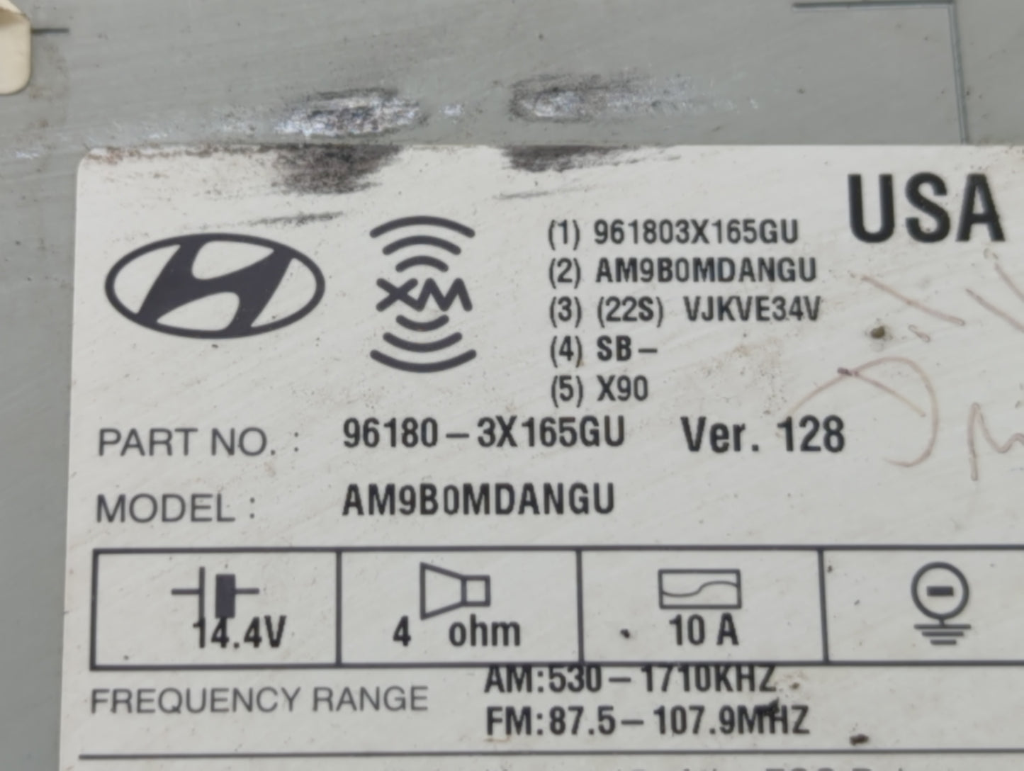 2014-2016 Hyundai Elantra Am Fm Cd Player Radio Receiver - Oemusedautoparts1.com