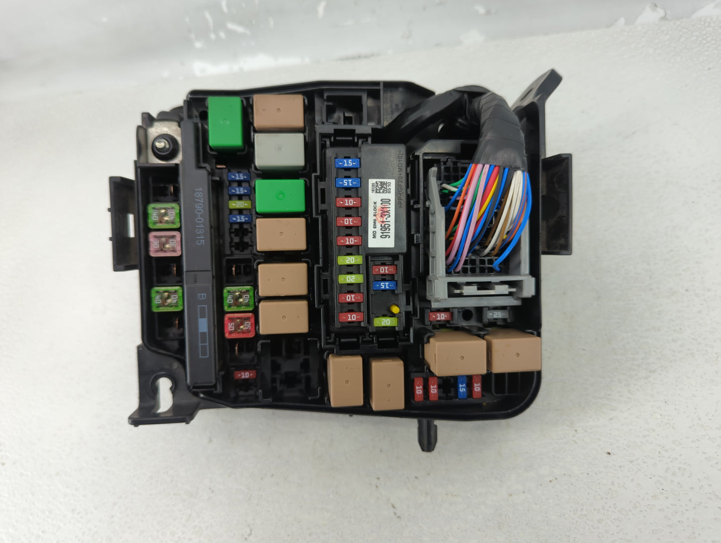 2014-2016 Hyundai Elantra Fusebox Fuse Box Panel Relay Module P/N:91266 3X050A Fits Fits 2014 2015 2016 OEM Used Auto Parts 