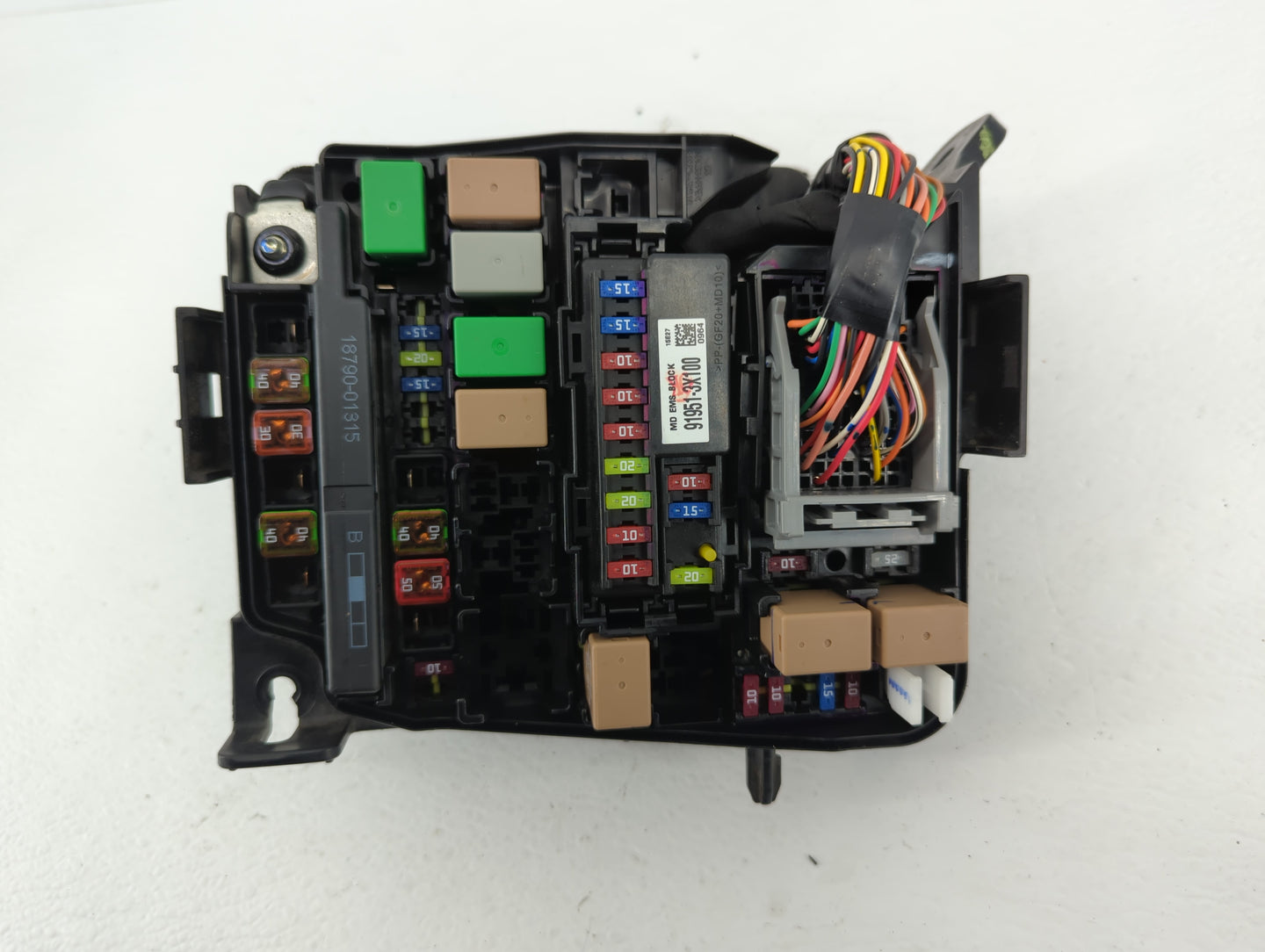 2014-2016 Hyundai Elantra Fusebox Fuse Box Panel Relay Module P/N:91951-3X710 Fits Fits 2014 2015 2016 OEM Used Auto Parts -