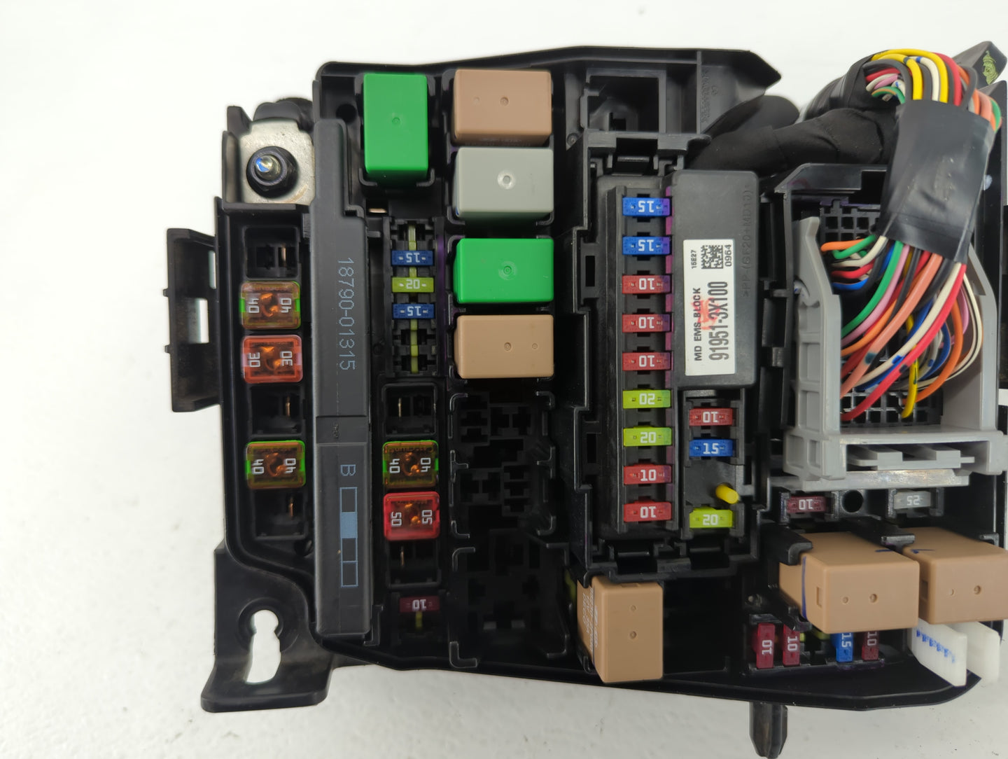 2014-2016 Hyundai Elantra Fusebox Fuse Box Panel Relay Module P/N:91951-3X710 Fits Fits 2014 2015 2016 OEM Used Auto Parts -