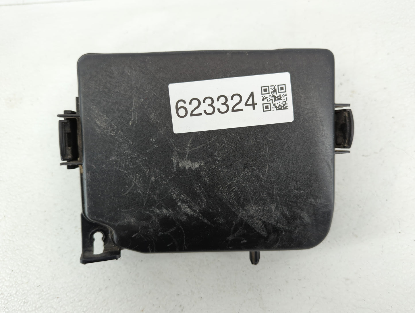 2014-2016 Hyundai Elantra Fusebox Fuse Box Panel Relay Module P/N:91951-3X710 Fits Fits 2014 2015 2016 OEM Used Auto Parts -