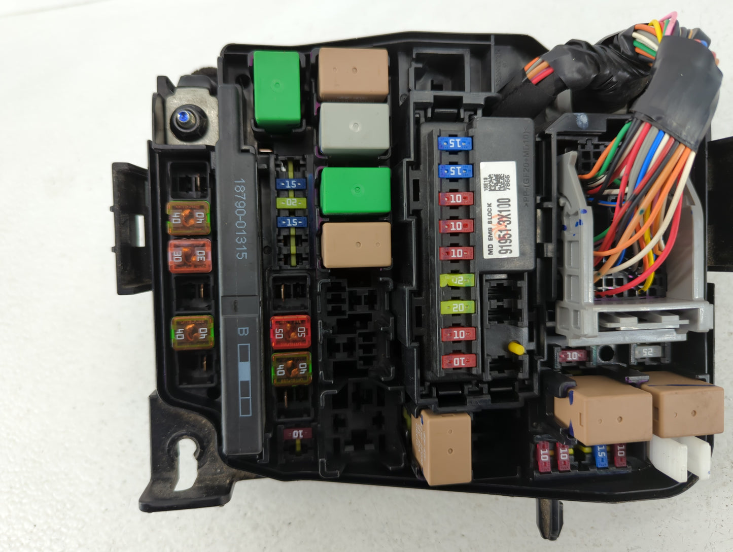 2014-2016 Hyundai Elantra Fusebox Fuse Box Panel Relay Module P/N:91951-3X710 Fits Fits 2014 2015 2016 OEM Used Auto Parts -