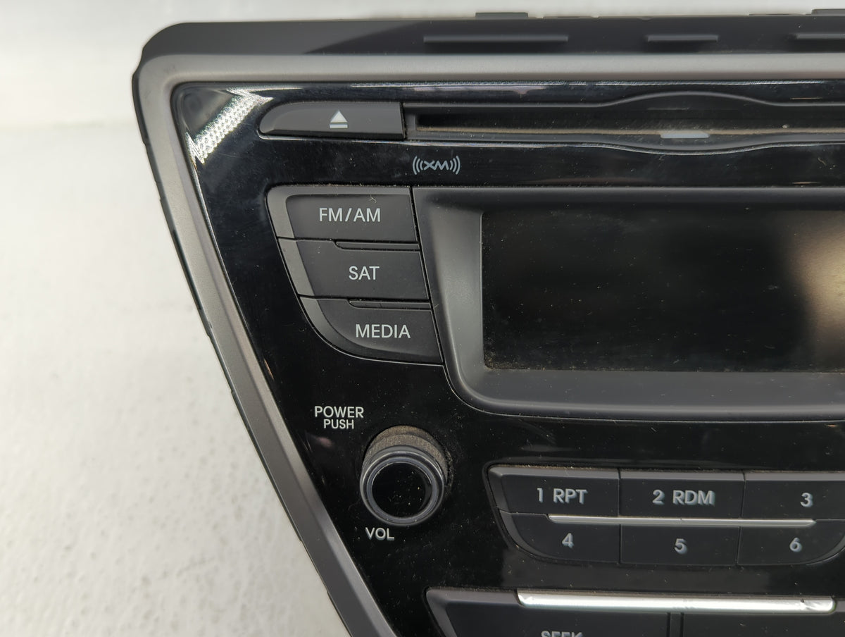 2014-2016 Hyundai Elantra Am Fm Cd Player Radio Receiver 624385 - Oemusedautoparts1.com