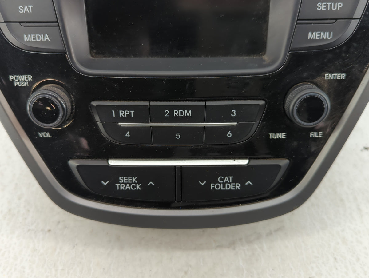 2014-2016 Hyundai Elantra Am Fm Cd Player Radio Receiver 624385 - Oemusedautoparts1.com