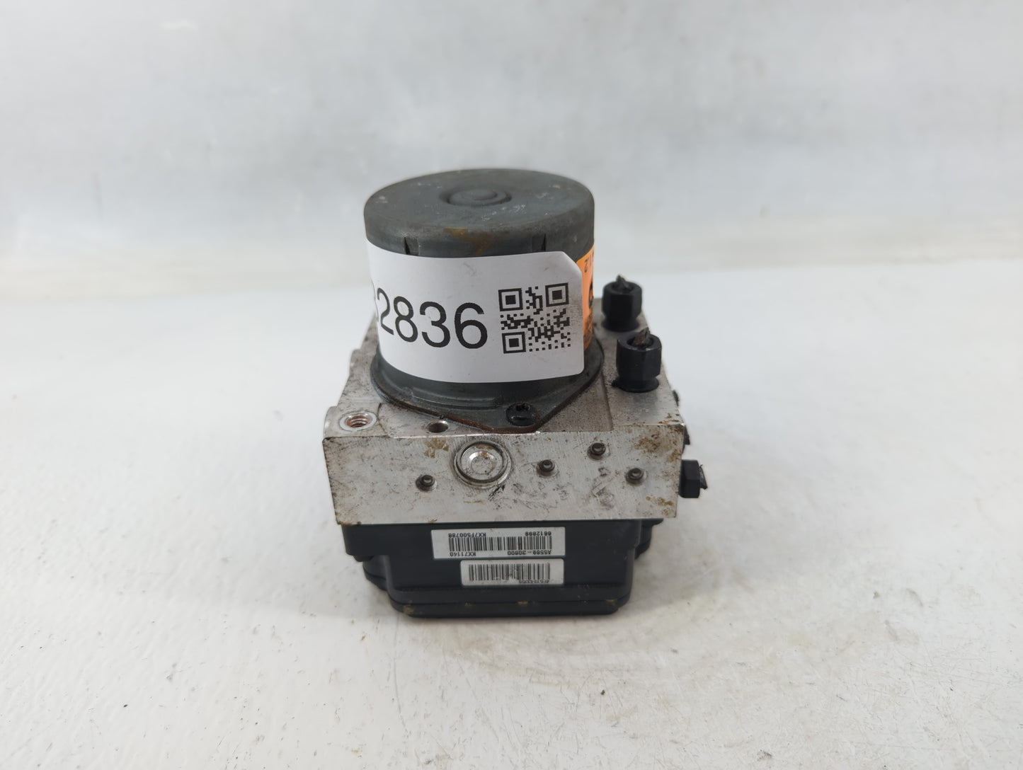 2016-2017 Hyundai Elantra ABS Pump Control Module Replacement P/N:61589-45200 Fits Fits 2016 2017 OEM Used Auto Parts - Oemu