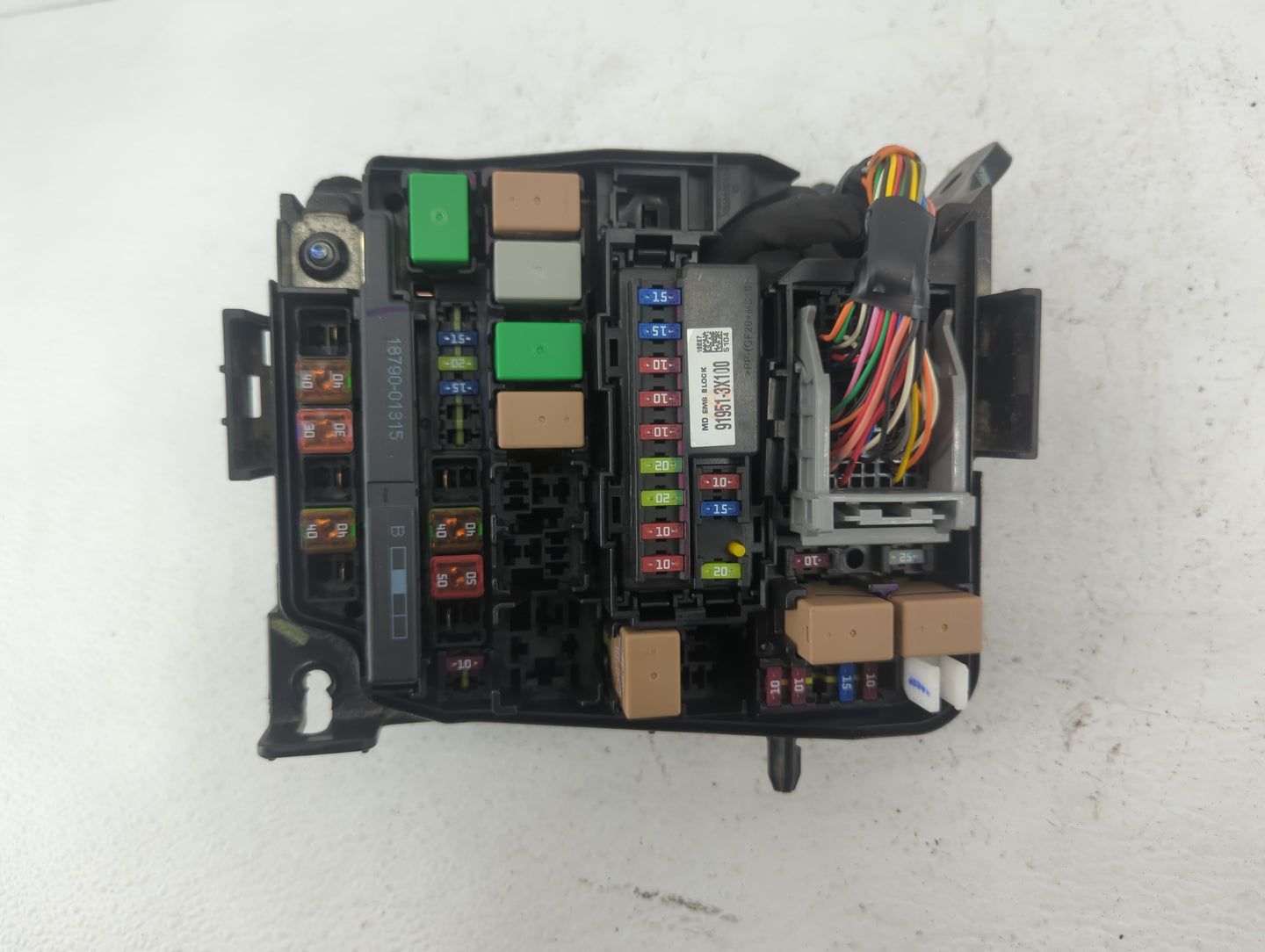 2014-2016 Hyundai Elantra Fusebox Fuse Box Panel Relay Module P/N:91951-3X710 Fits Fits 2014 2015 2016 OEM Used Auto Parts -