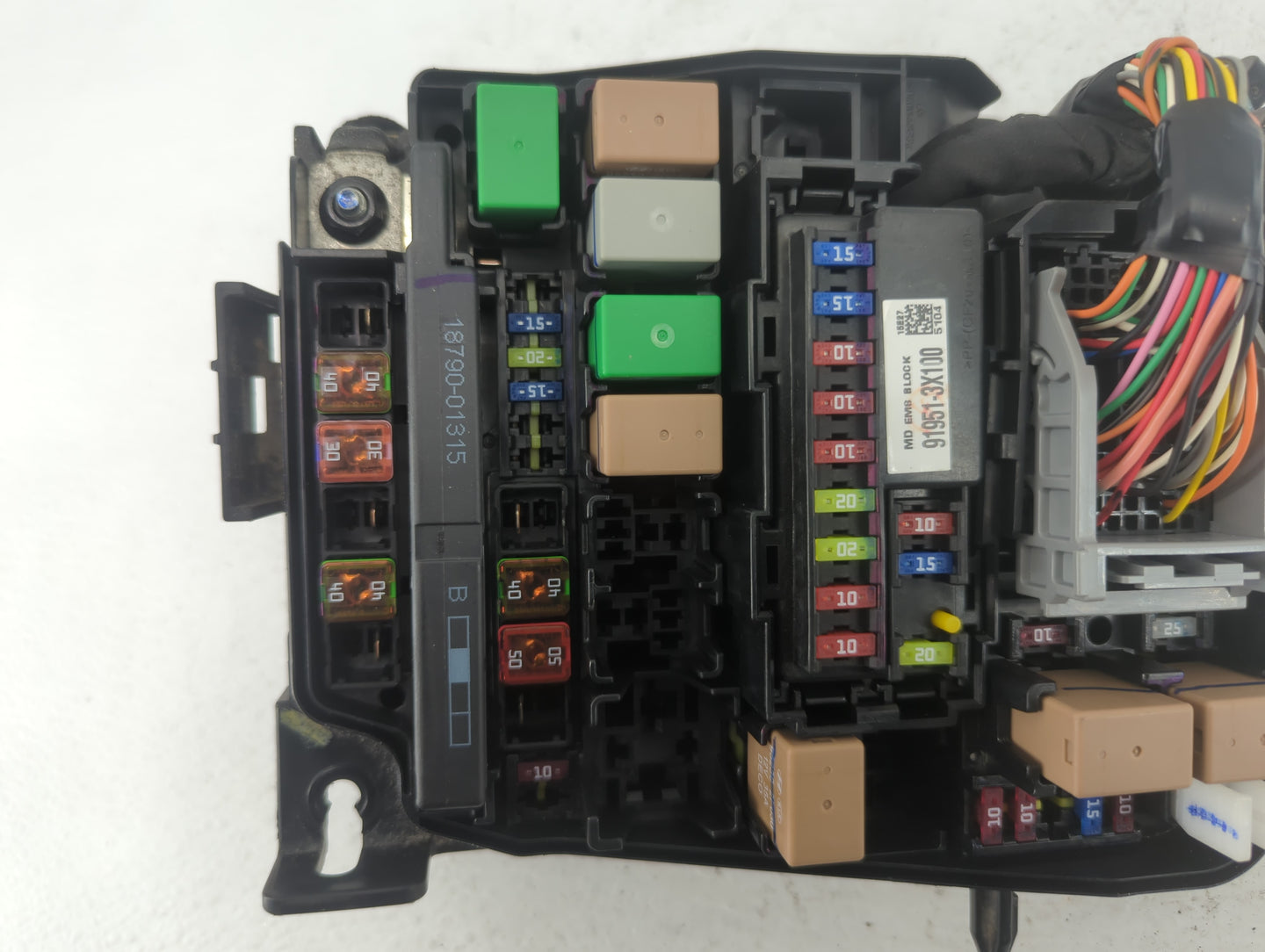 2014-2016 Hyundai Elantra Fusebox Fuse Box Panel Relay Module P/N:91951-3X710 Fits Fits 2014 2015 2016 OEM Used Auto Parts -