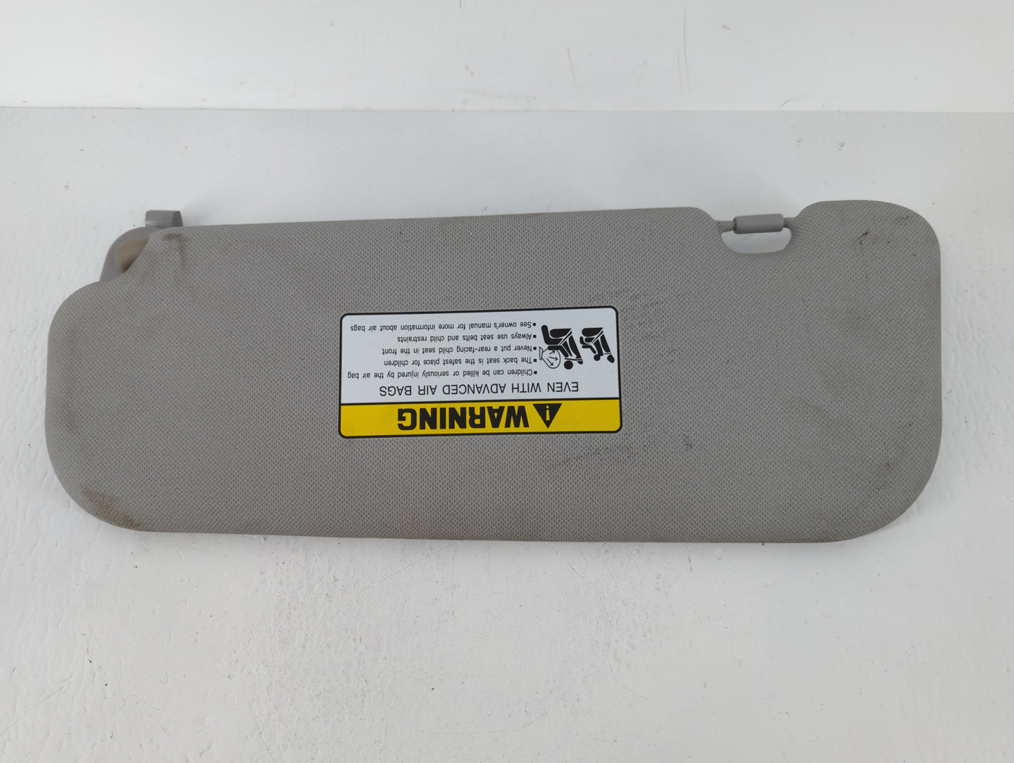 2014-2016 Hyundai Elantra Sun Visor Shade Replacement Passenger Right Mirror Fits Fits 2014 2015 2016 OEM Used Auto Parts - 