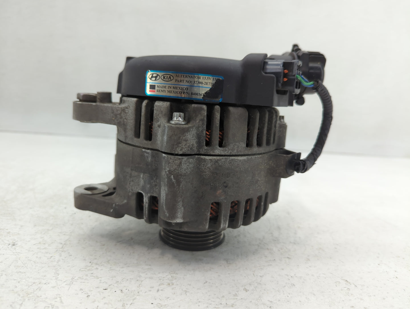 2016 Hyundai Elantra Alternator Replacement Generator Charging Assembly Engine OEM P/N:37300-2E720 Fits OEM Used Auto Parts 