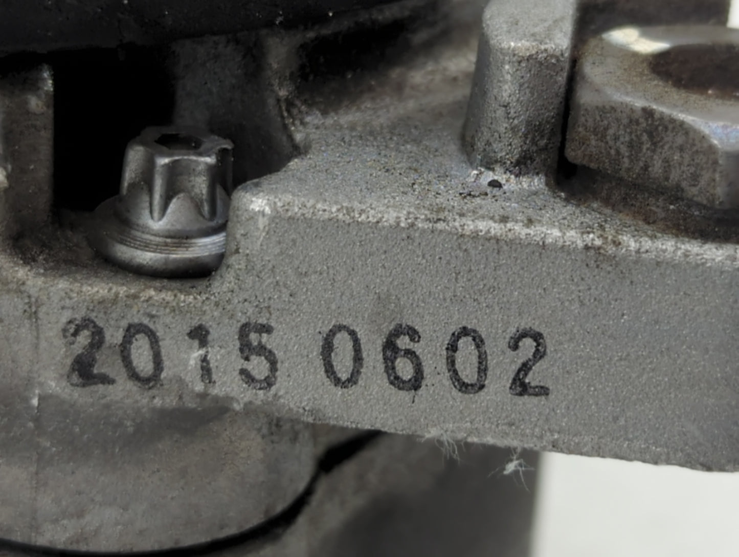 2016 Hyundai Elantra Alternator Replacement Generator Charging Assembly Engine OEM P/N:37300-2E720 Fits OEM Used Auto Parts 