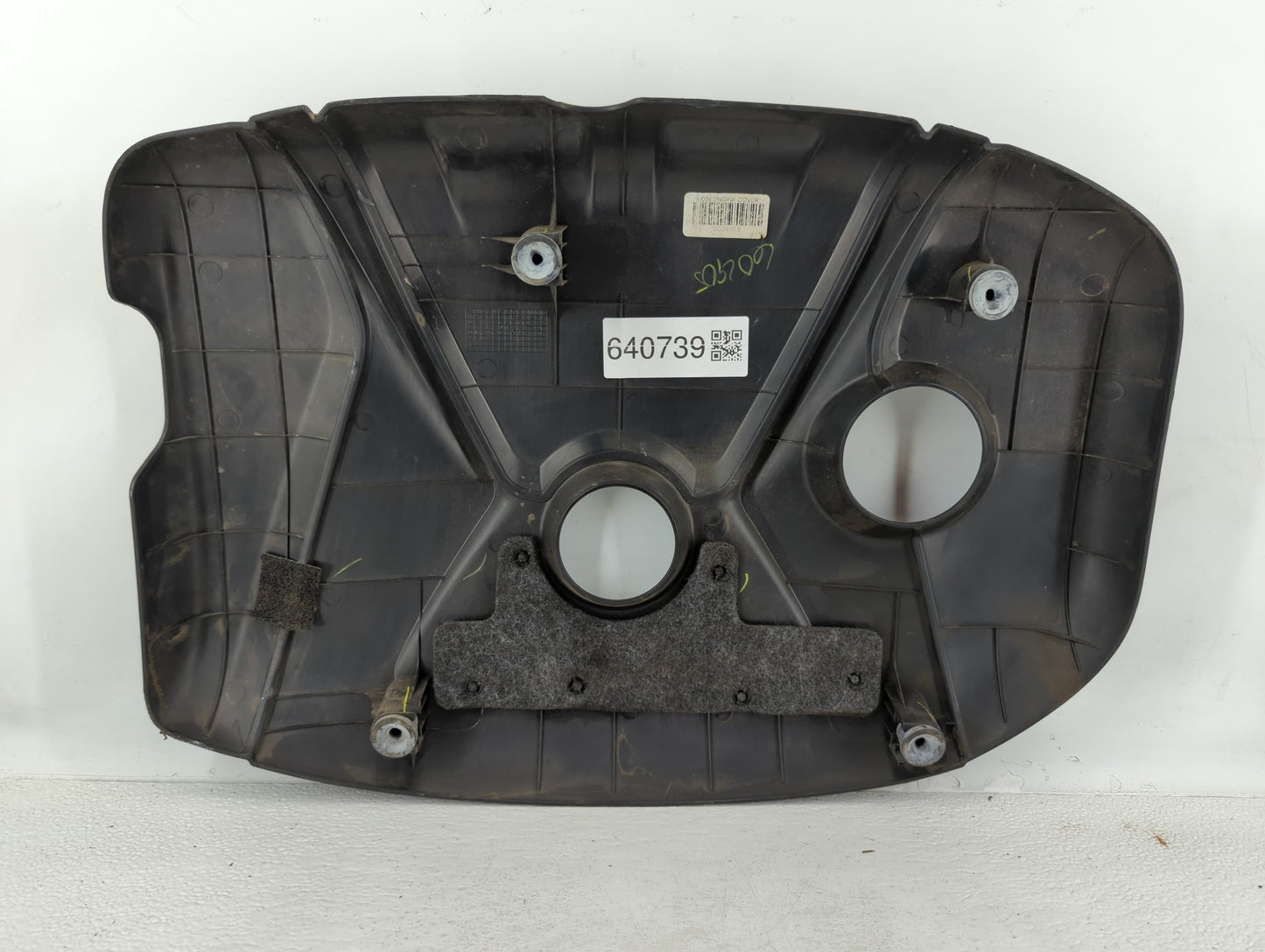 2016 Hyundai Elantra Engine Cover - Oemusedautoparts1.com