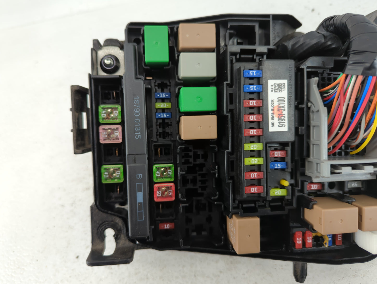 2014-2016 Hyundai Elantra Fusebox Fuse Box Panel Relay Module P/N:91265 3X060A Fits Fits 2014 2015 2016 OEM Used Auto Parts 