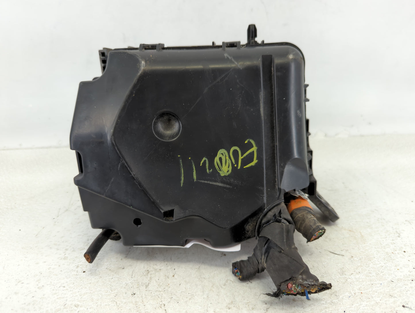2014-2016 Hyundai Elantra Fusebox Fuse Box Panel Relay Module P/N:91951-3X710 Fits Fits 2014 2015 2016 OEM Used Auto Parts -