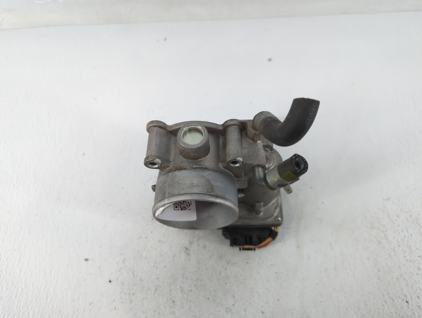 2011-2020 Hyundai Elantra Throttle Body P/N:35100-2E000 Fits Fits 2011 2012 2013 2014 2015 2016 2017 2018 2019 2020 2021 OEM