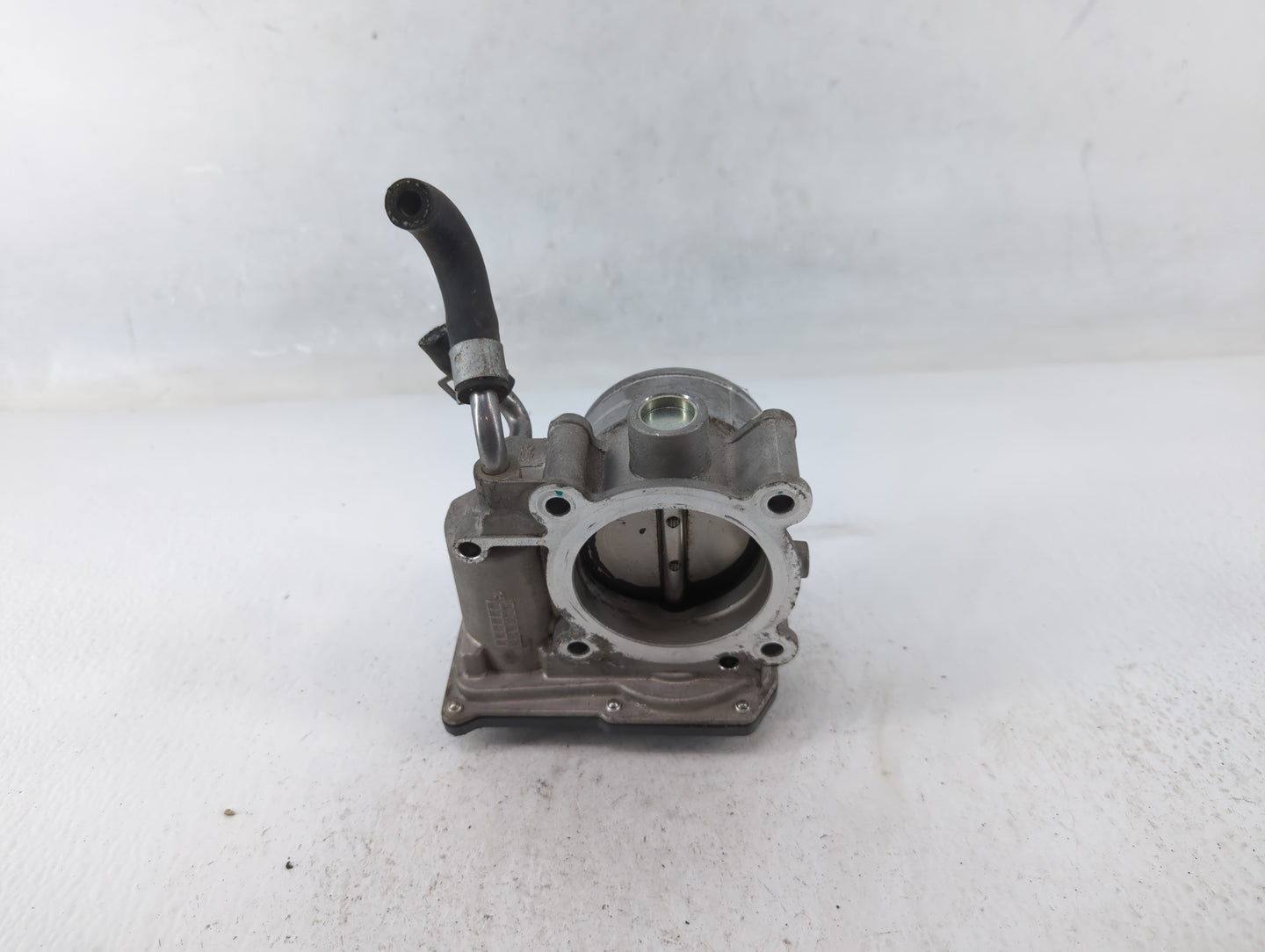 2011-2020 Hyundai Elantra Throttle Body P/N:35100-2E000 Fits Fits 2011 2012 2013 2014 2015 2016 2017 2018 2019 2020 2021 OEM