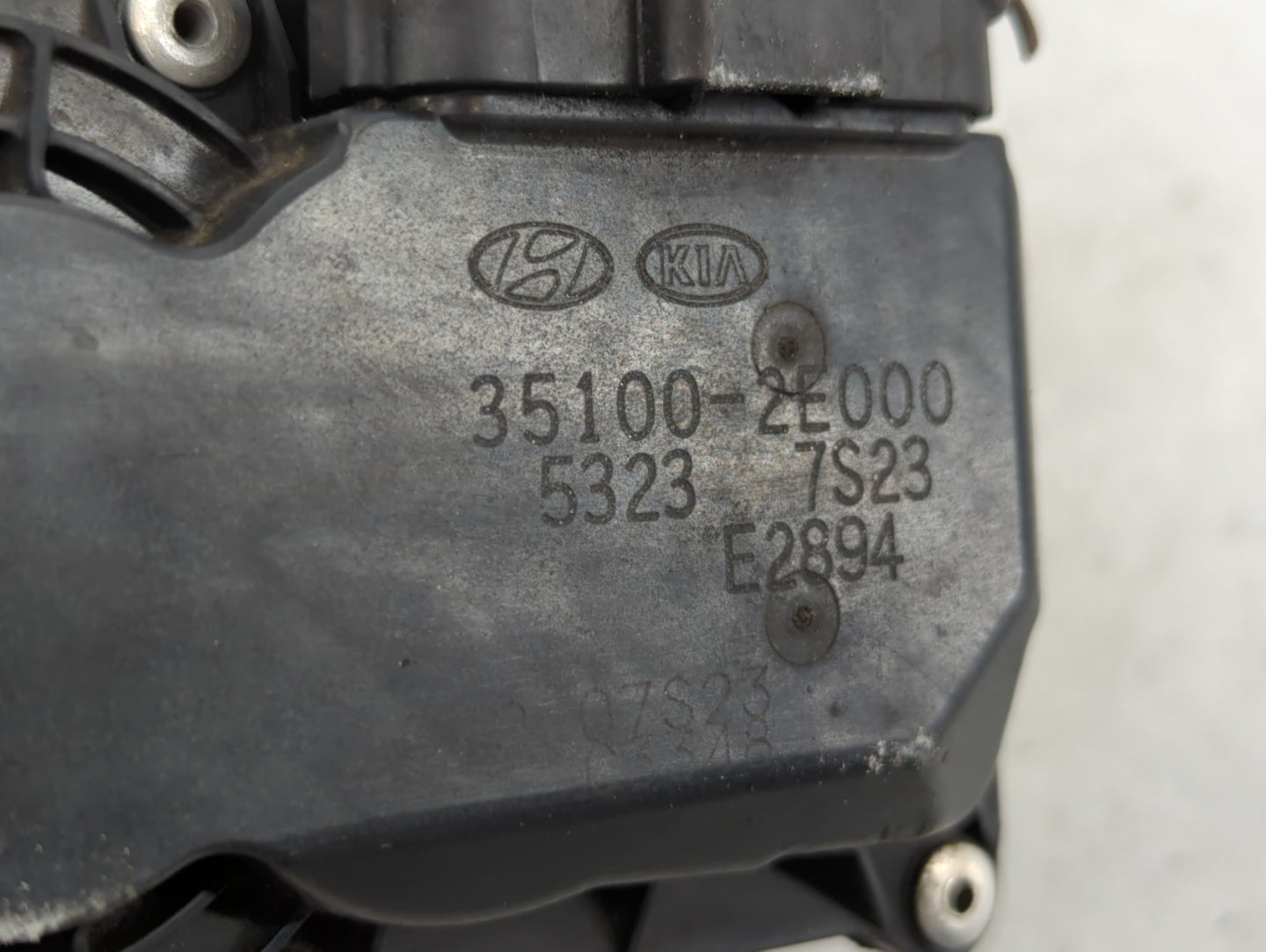2011-2020 Hyundai Elantra Throttle Body P/N:35100-2E000 Fits Fits 2011 2012 2013 2014 2015 2016 2017 2018 2019 2020 2021 OEM