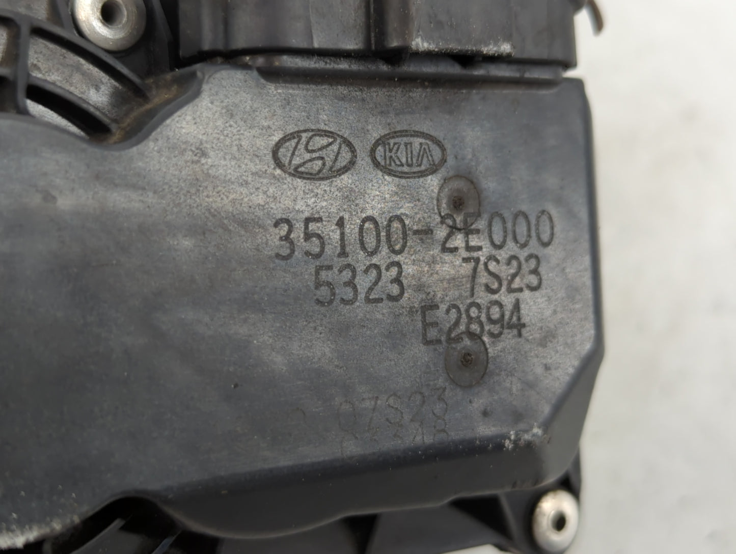 2011-2020 Hyundai Elantra Throttle Body P/N:35100-2E000 Fits Fits 2011 2012 2013 2014 2015 2016 2017 2018 2019 2020 2021 OEM