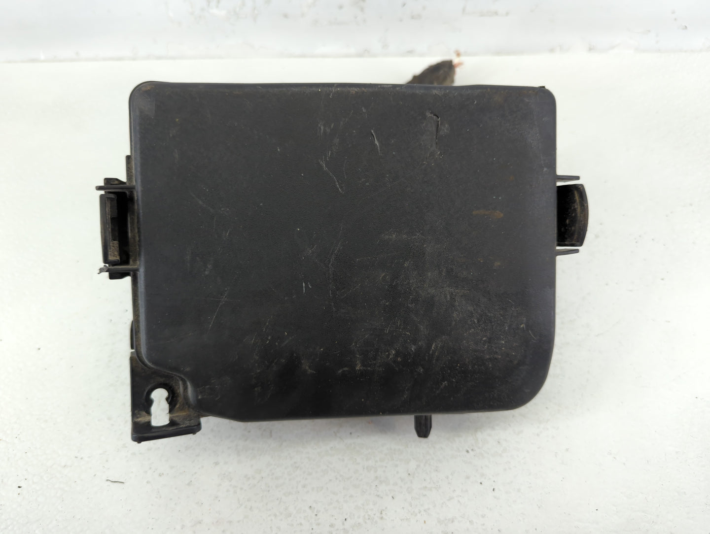 2014-2016 Hyundai Elantra Fusebox Fuse Box Panel Relay Module P/N:91951-3X710 Fits Fits 2014 2015 2016 OEM Used Auto Parts -