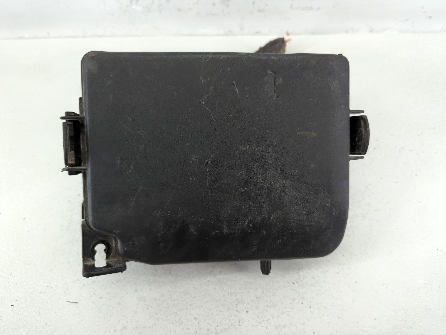 2014-2016 Hyundai Elantra Fusebox Fuse Box Panel Relay Module P/N:91951-3X710 Fits Fits 2014 2015 2016 OEM Used Auto Parts -
