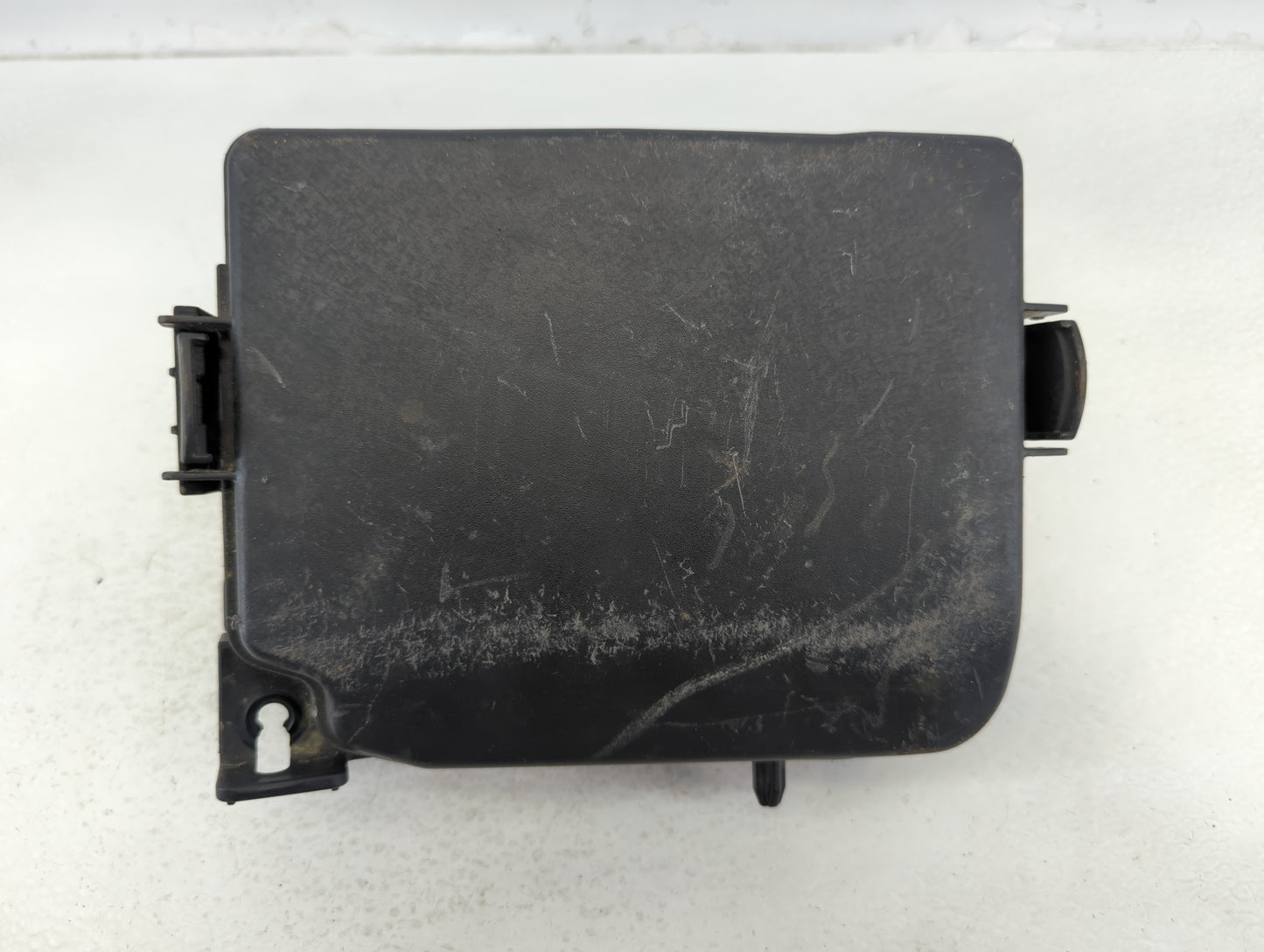 2014-2016 Hyundai Elantra Fusebox Fuse Box Panel Relay Module P/N:91951-3X710 Fits Fits 2014 2015 2016 OEM Used Auto Parts -