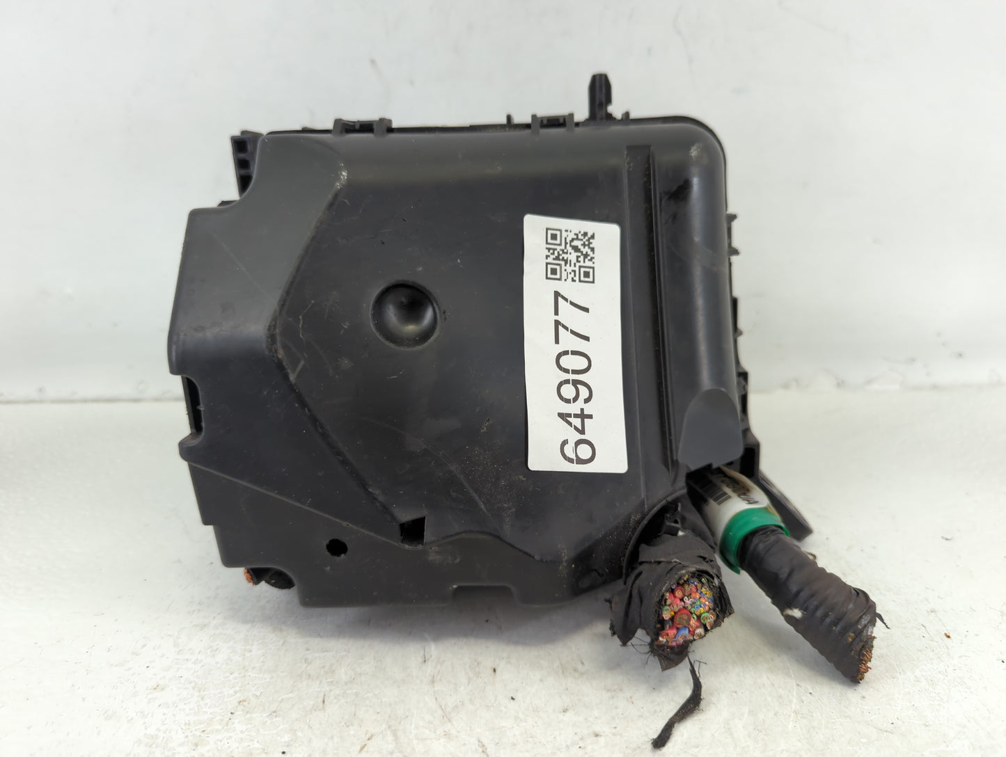 2014-2016 Hyundai Elantra Fusebox Fuse Box Panel Relay Module P/N:91951-3X710 Fits Fits 2014 2015 2016 OEM Used Auto Parts -