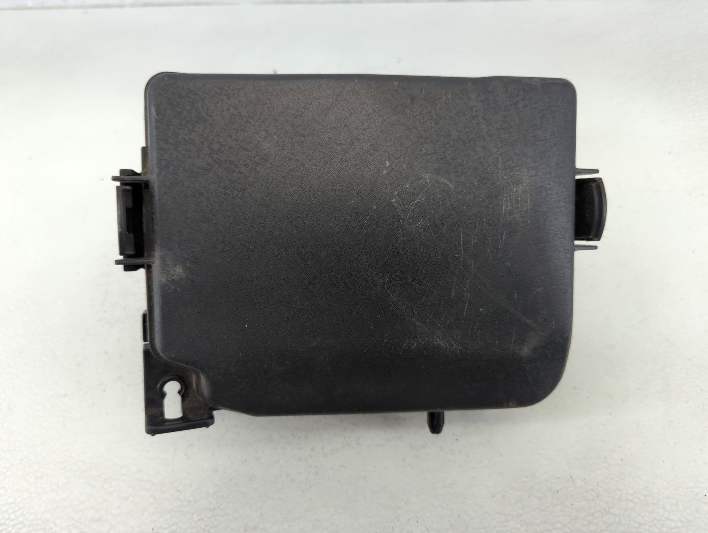 2014-2016 Hyundai Elantra Fusebox Fuse Box Panel Relay Module P/N:91951-3X710 Fits Fits 2014 2015 2016 OEM Used Auto Parts -