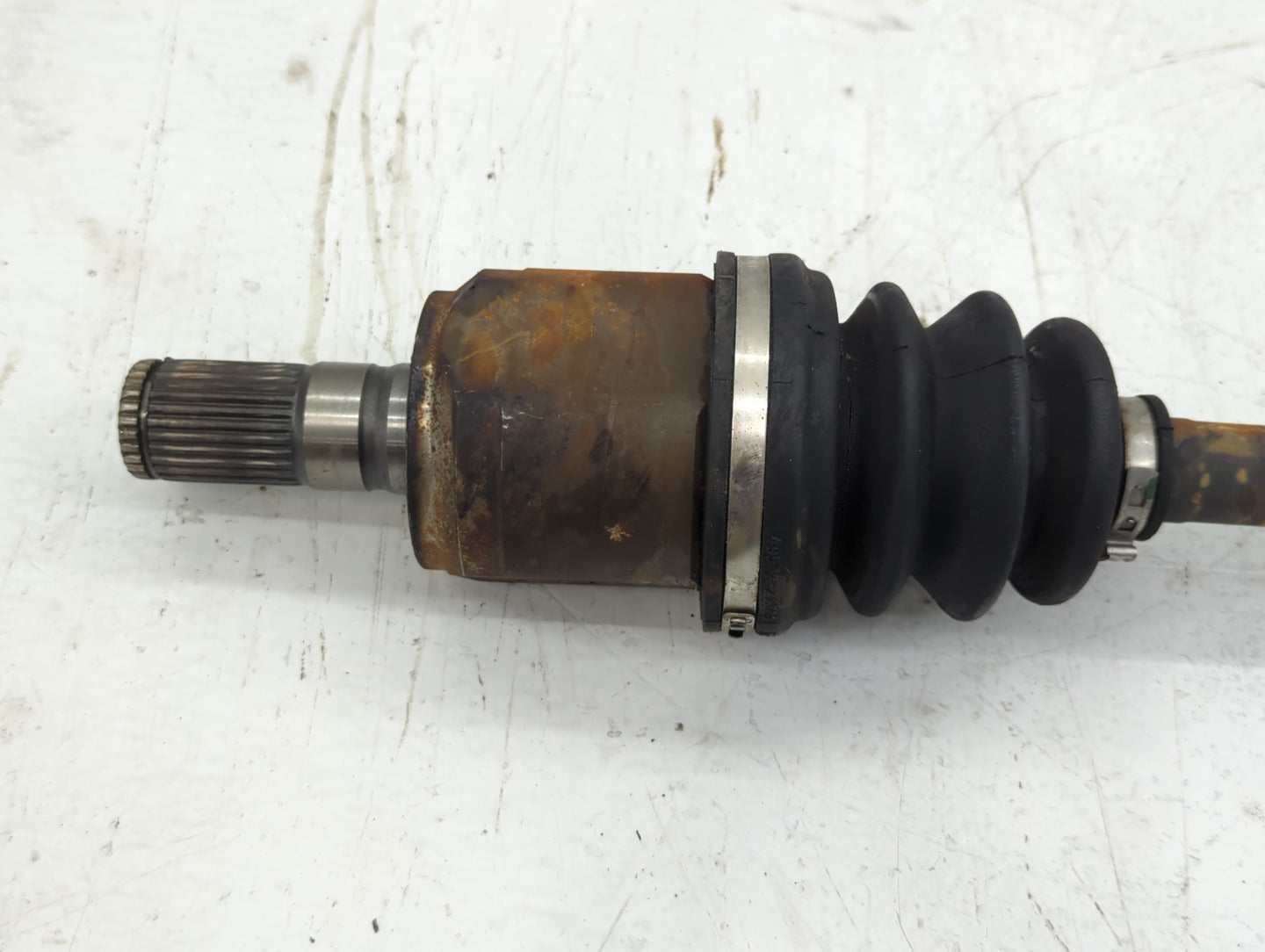 2011-2016 Hyundai Elantra Axle Shaft Front Driver Cv C/v - Oemusedautoparts1.com
