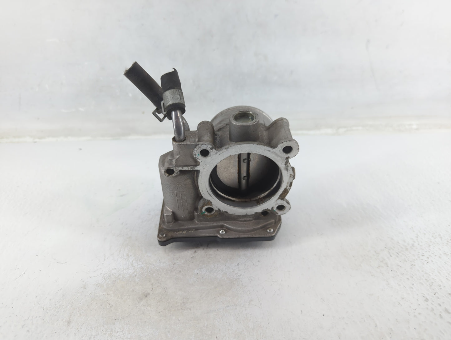 2011-2020 Hyundai Elantra Throttle Body P/N:NAFNQA142286 Fits Fits 2011 2012 2013 2014 2015 2016 2017 2018 2019 2020 2021 OE