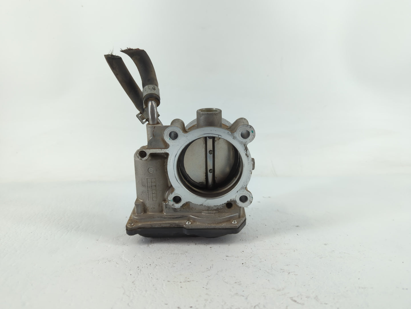2011-2020 Hyundai Elantra Throttle Body P/N:35100-2E000 Fits Fits 2011 2012 2013 2014 2015 2016 2017 2018 2019 2020 2021 OEM