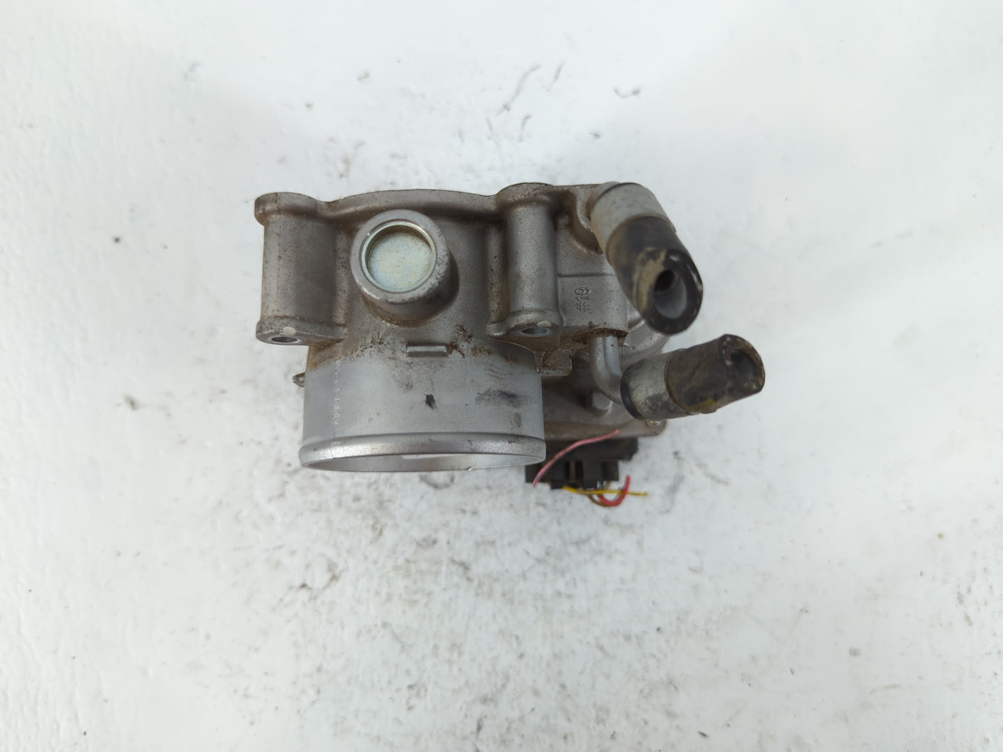 2011-2020 Hyundai Elantra Throttle Body P/N:35100-2E000 Fits Fits 2011 2012 2013 2014 2015 2016 2017 2018 2019 2020 2021 OEM