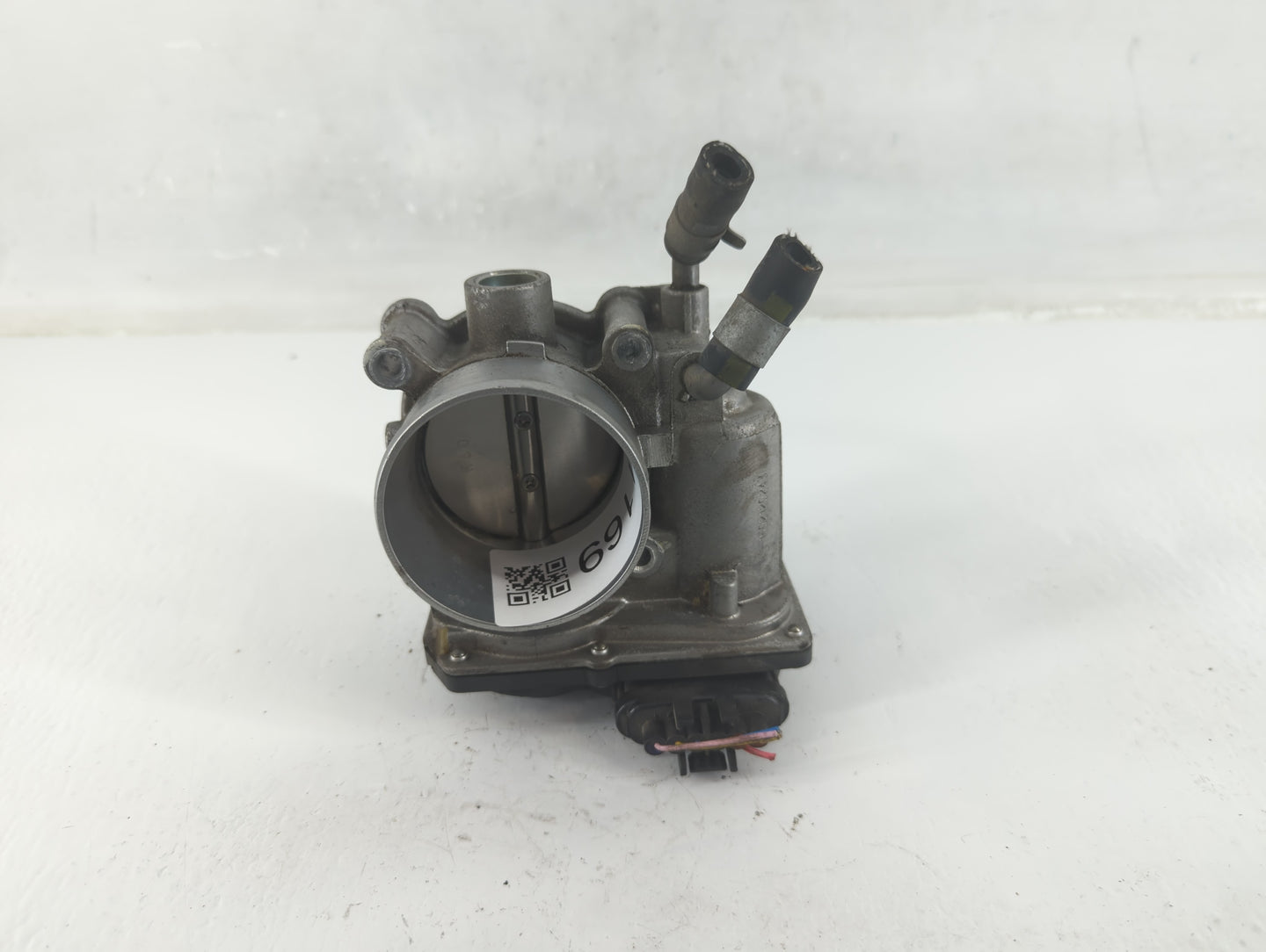 2011-2020 Hyundai Elantra Throttle Body P/N:35100-2E000 Fits Fits 2011 2012 2013 2014 2015 2016 2017 2018 2019 2020 2021 OEM