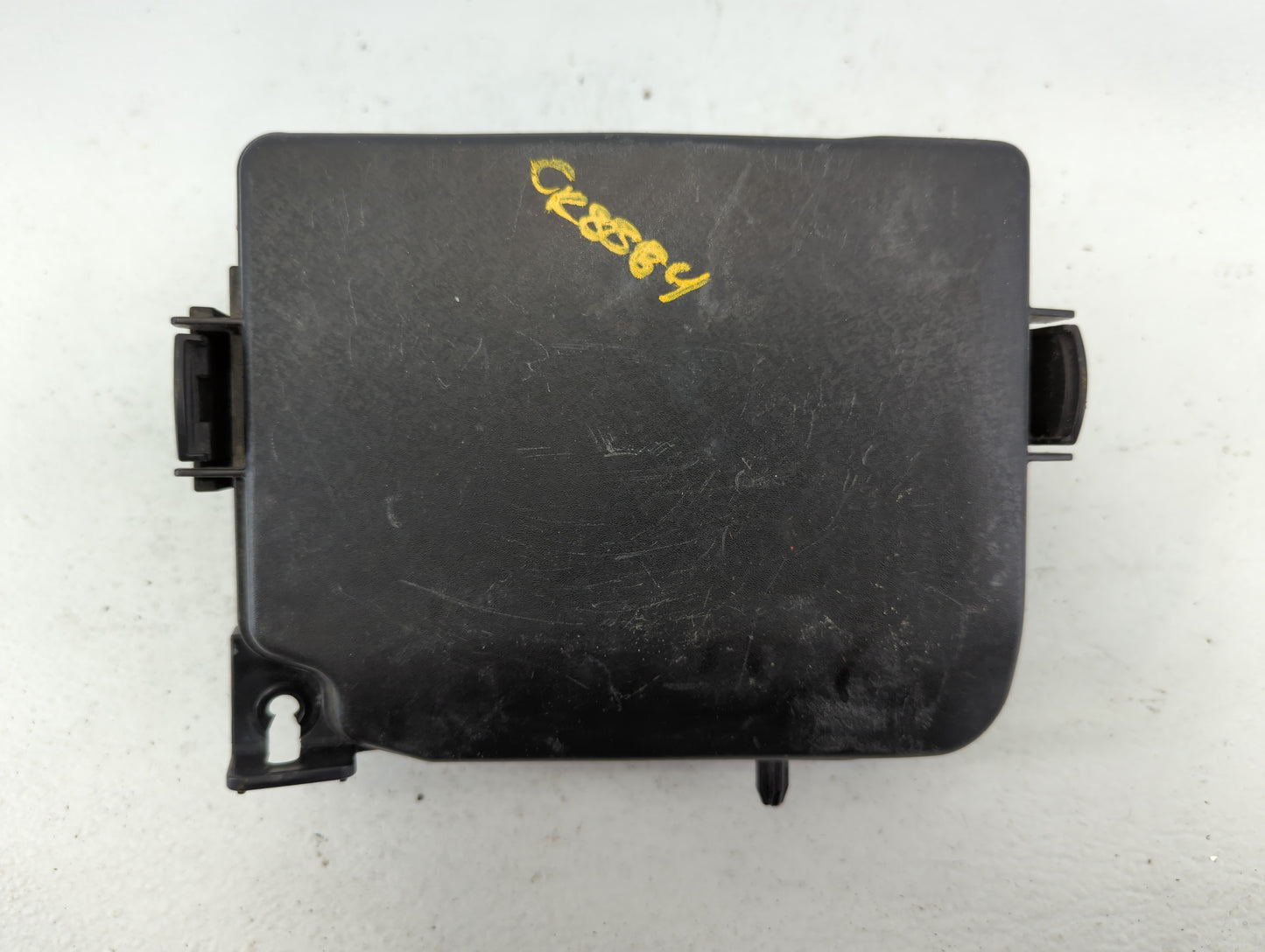2014-2016 Hyundai Elantra Fusebox Fuse Box Panel Relay Module P/N:91951-3X710 Fits Fits 2014 2015 2016 OEM Used Auto Parts -