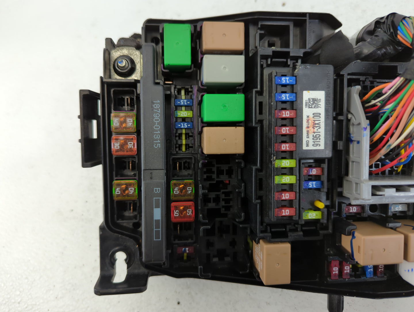 2014-2016 Hyundai Elantra Fusebox Fuse Box Panel Relay Module P/N:91951-3X710 Fits Fits 2014 2015 2016 OEM Used Auto Parts -