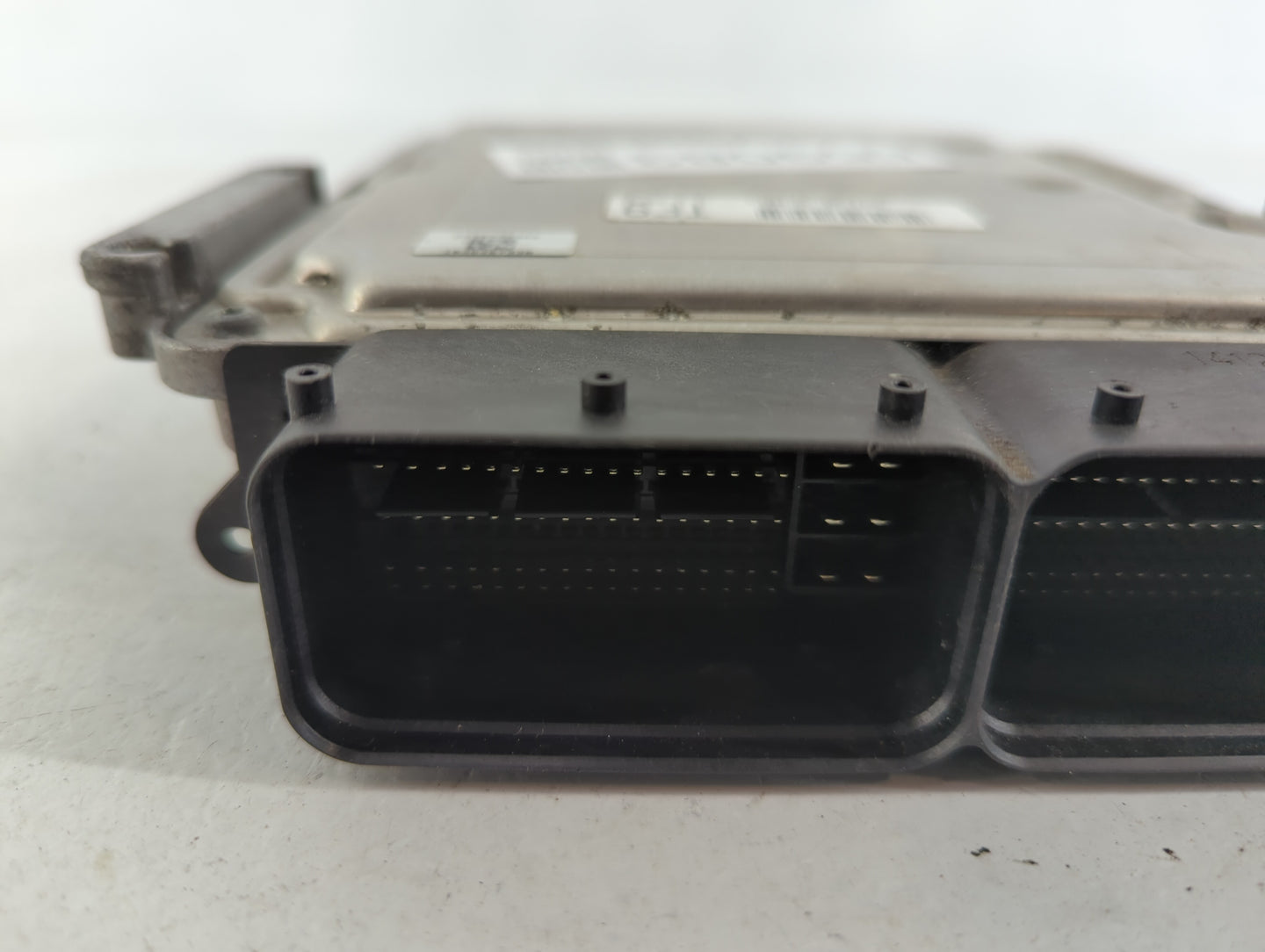 2014-2016 Hyundai Elantra PCM Engine Control Computer ECU ECM PCU OEM P/N:39131-2EMB3 Fits Fits 2014 2015 2016 OEM Used Auto