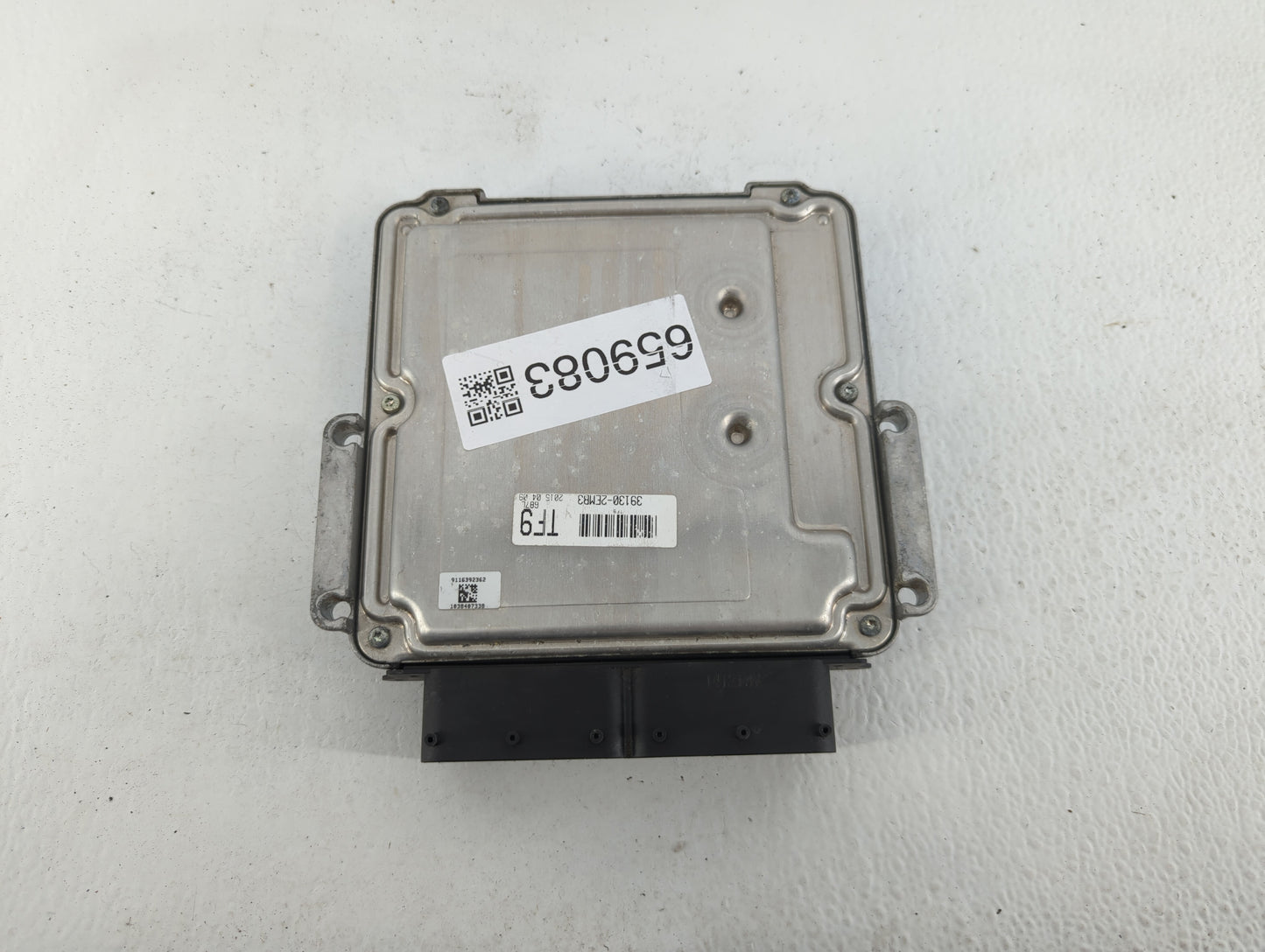 2014-2016 Hyundai Elantra PCM Engine Control Computer ECU ECM PCU OEM P/N:39131-2EMB3 Fits Fits 2014 2015 2016 OEM Used Auto